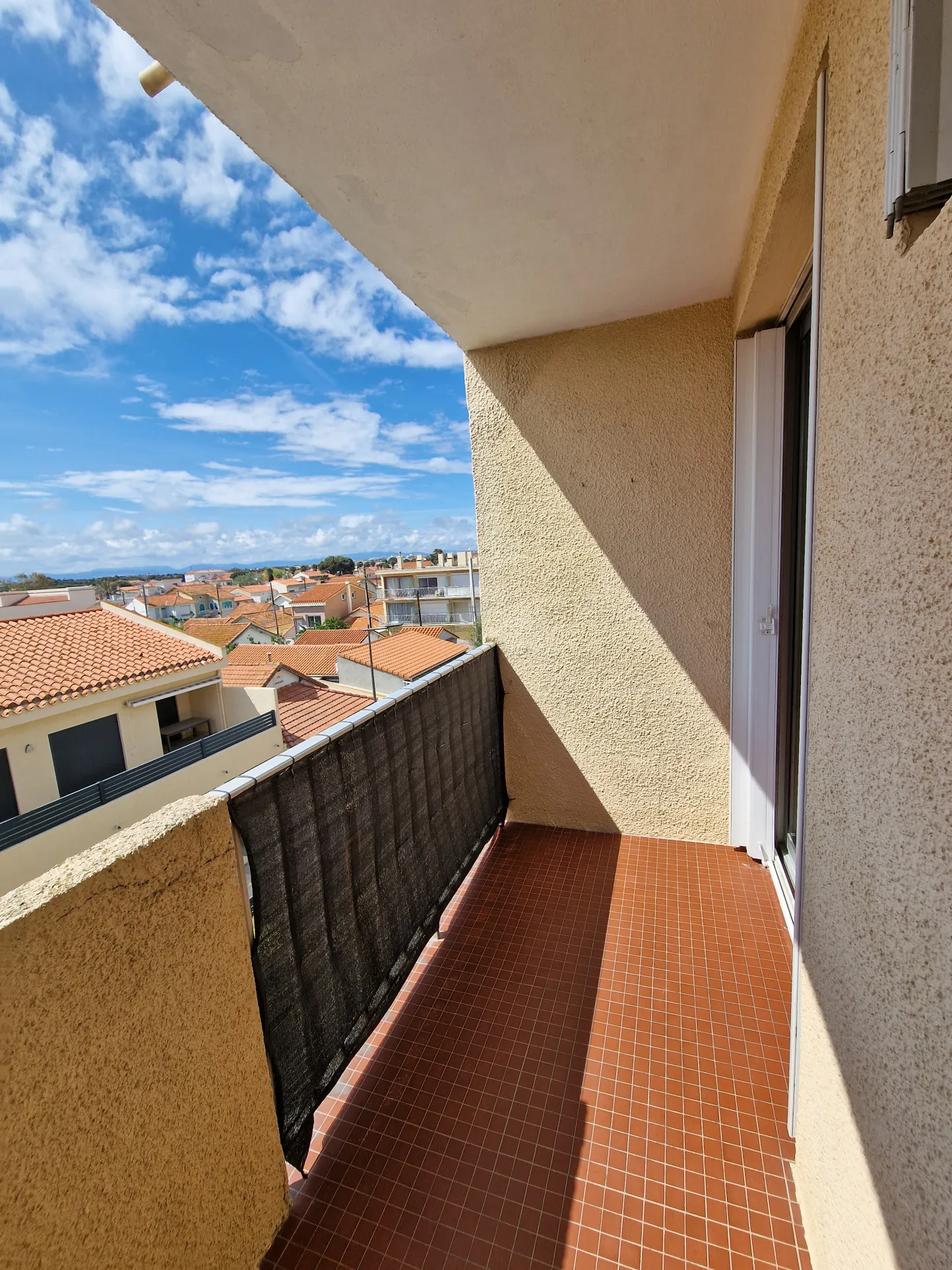 Appartement rénové avec vue mer à vendre à Canet-en-Roussillon 