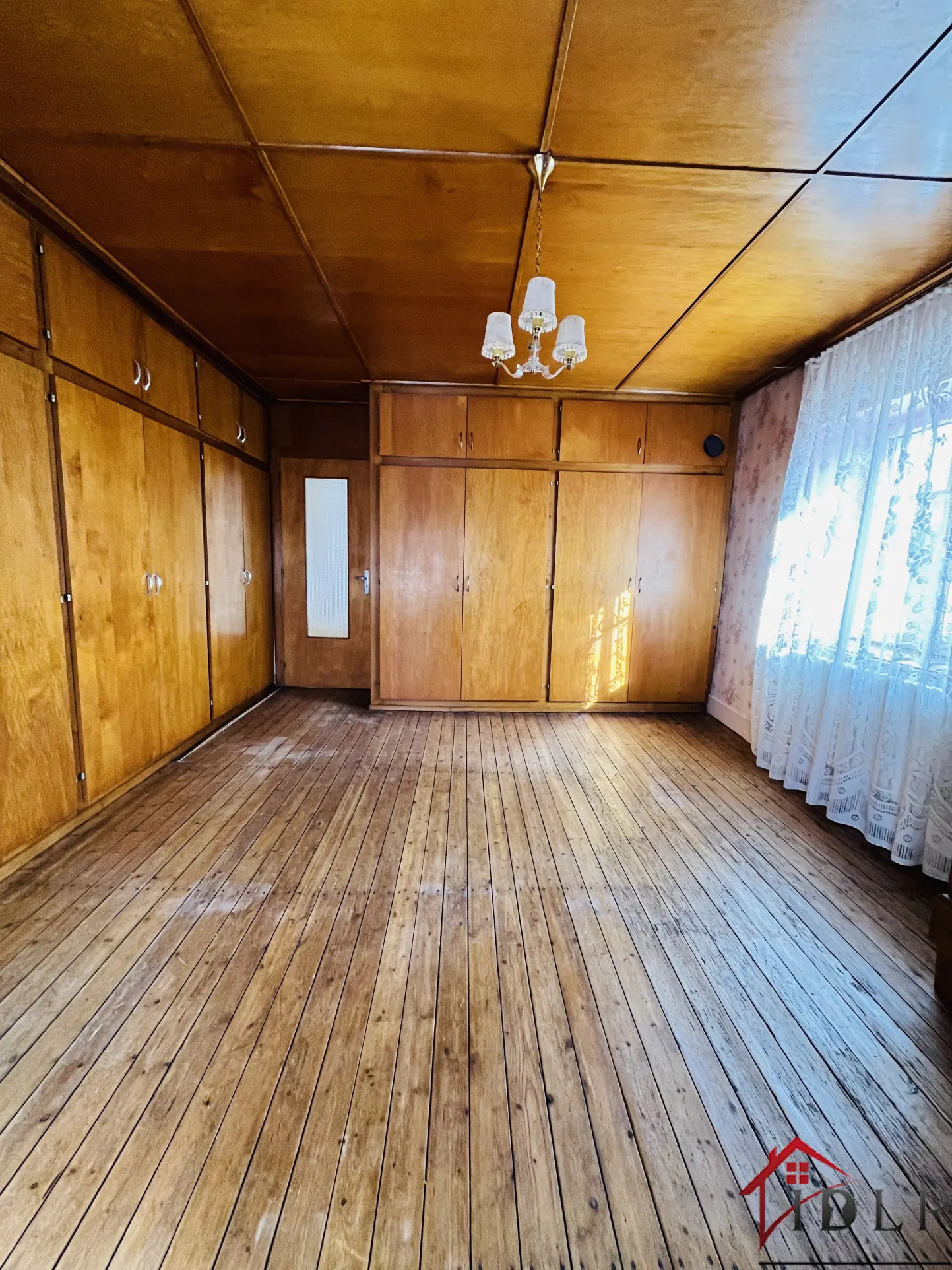 Maison à vendre de 160 m² à Cublize proche du lac des Sapins 