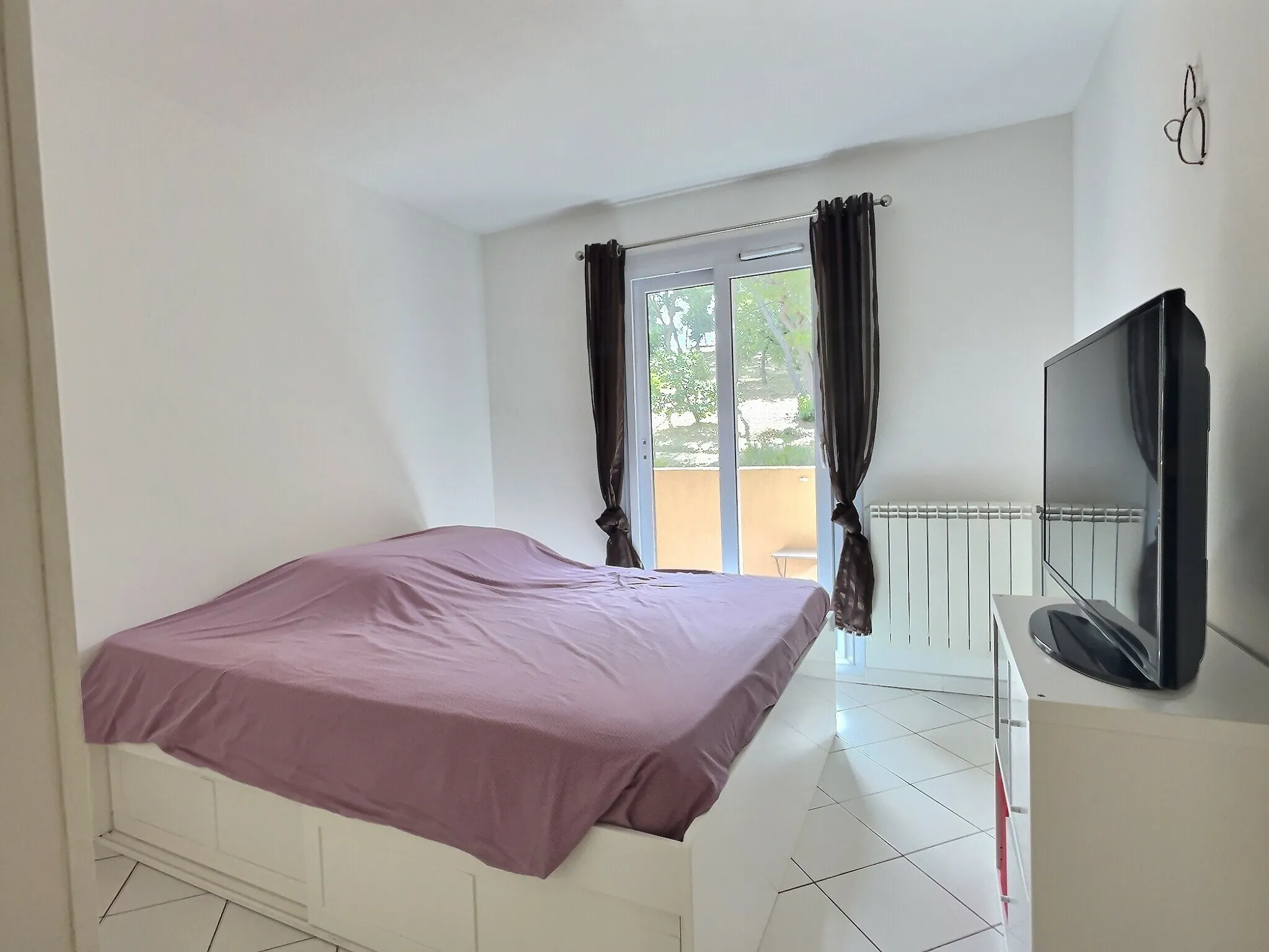Appartement 5 pièces avec vue dégagée à Costebelle, Hyères 