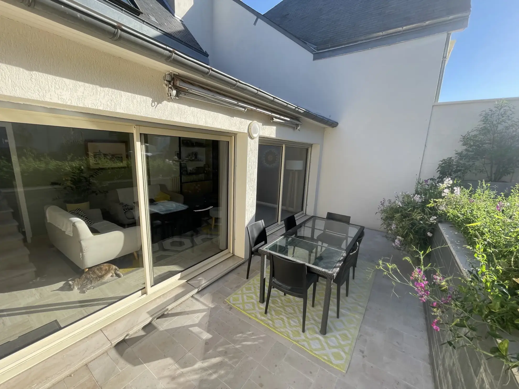 Maison familiale de 107 m² avec dépendance au Mans, secteur des quais 