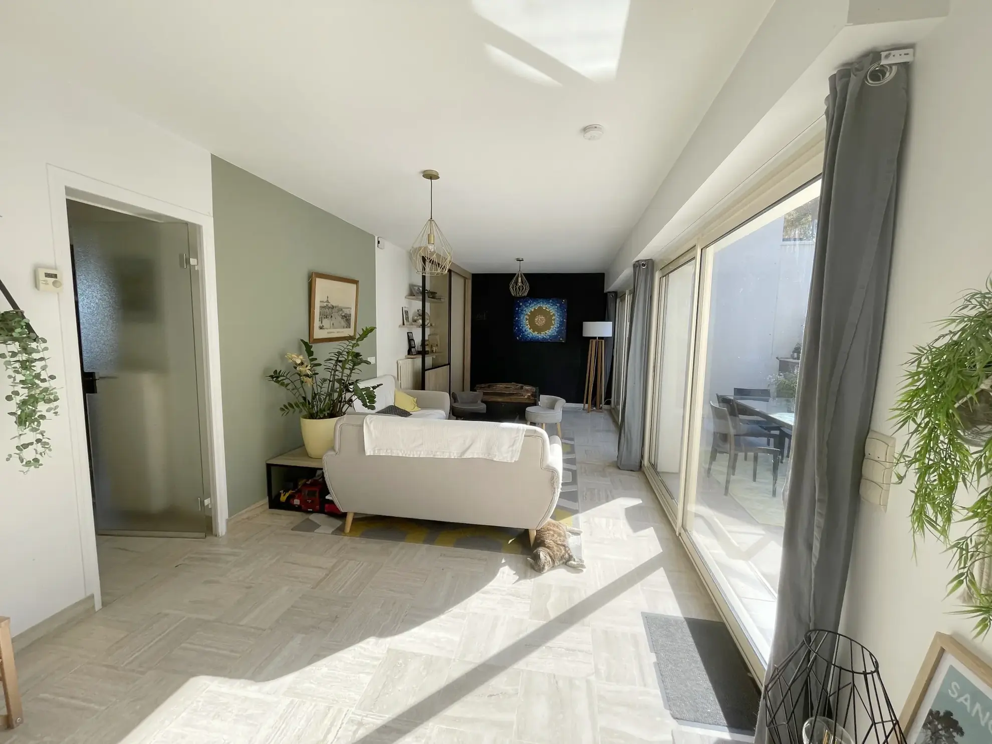 Maison familiale de 107 m² avec dépendance au Mans, secteur des quais 