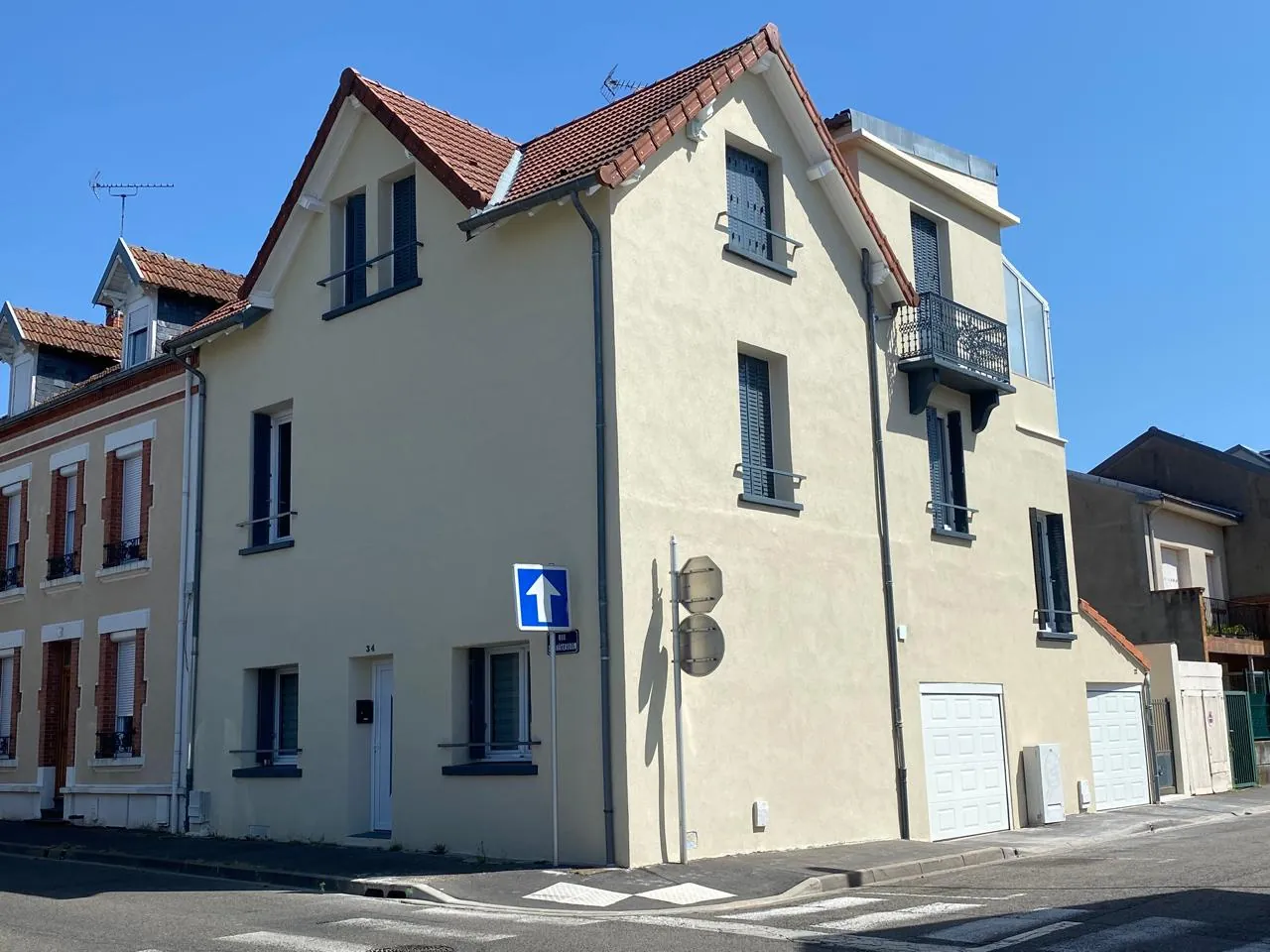 Investissement immobilier : immeuble locatif à Vichy proche lycée et hôpital 