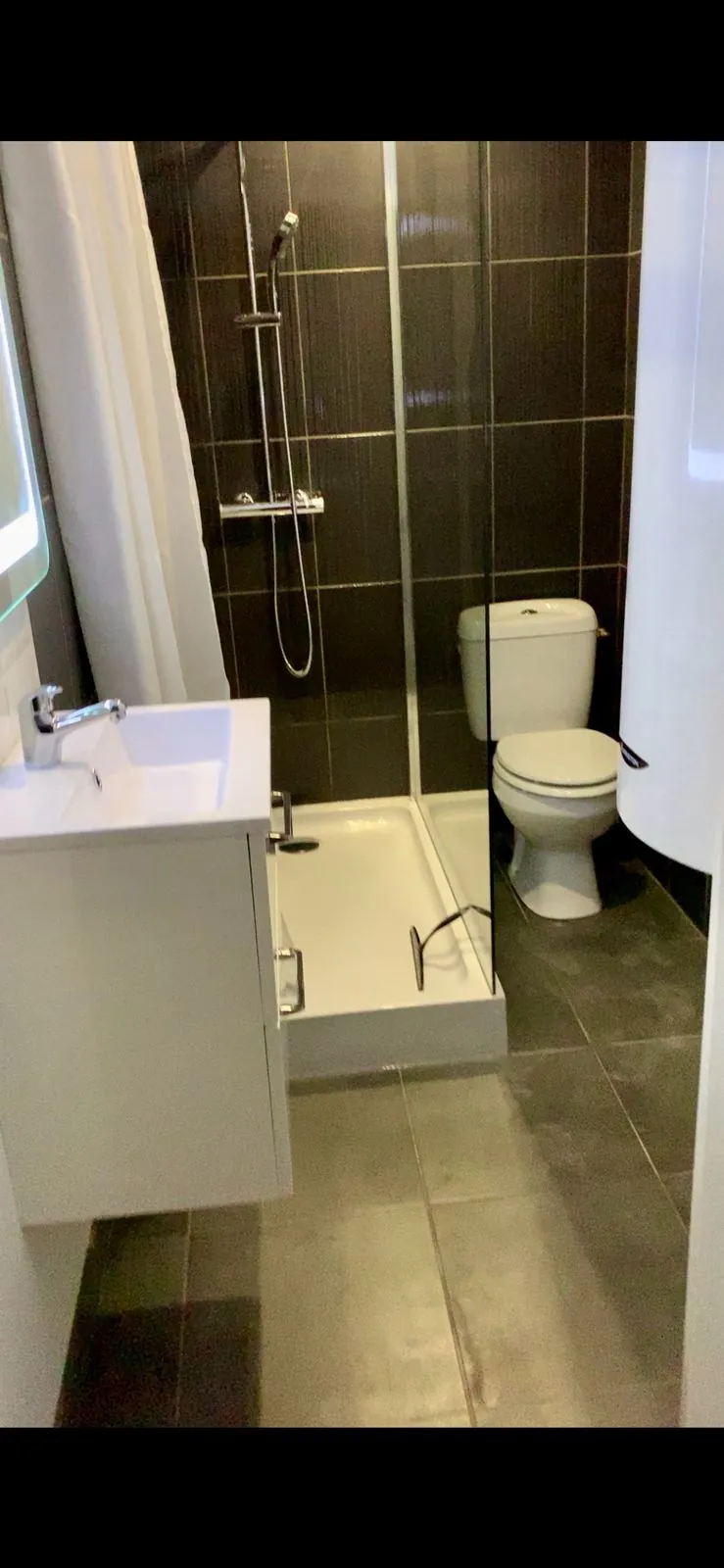 Investissement immobilier : immeuble locatif à Vichy proche lycée et hôpital 