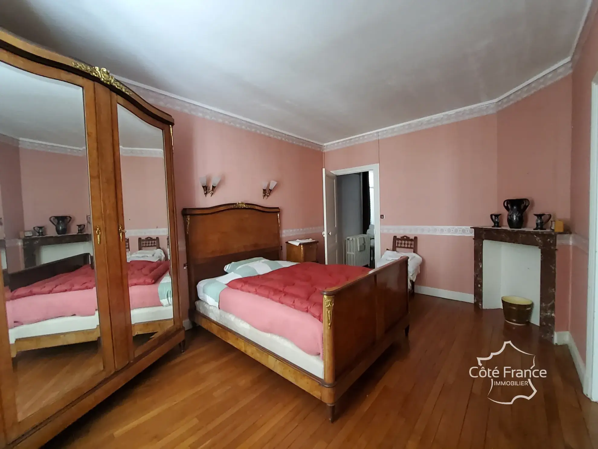 Maison moderne de 138 m² avec jardin clos, garage, proche commodités à Fumay 