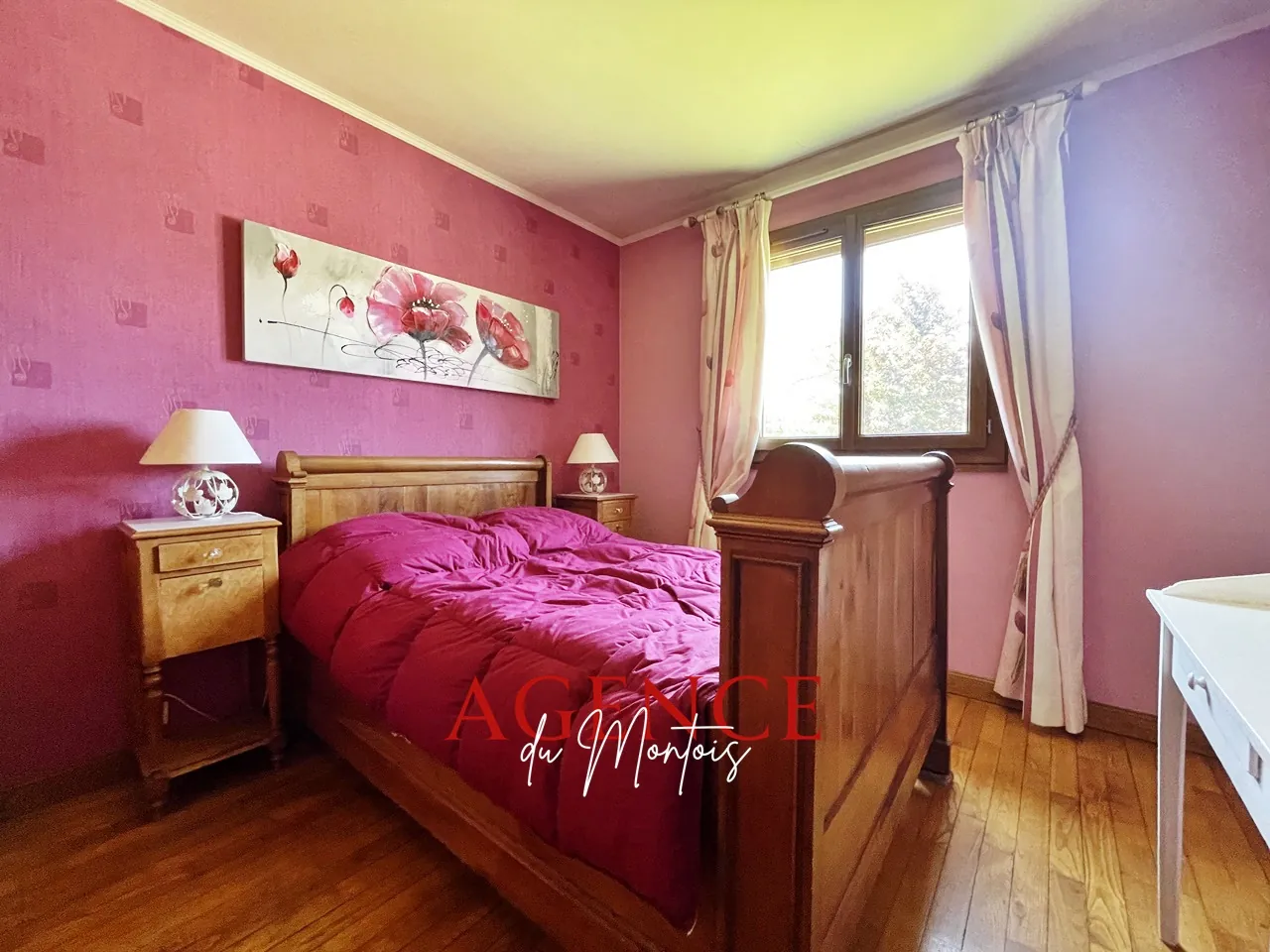 Maison indépendante avec jardin à Bray-sur-Seine, 1987, 4 chambres, garage, secteur calme 