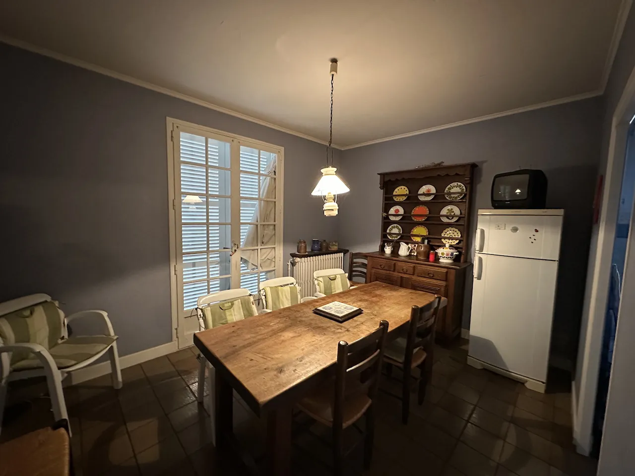 A vendre maison traditionnelle de 1973 à Marcigny avec sous-sol et terrasse 