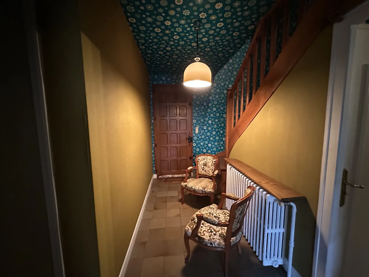 A vendre maison traditionnelle de 1973 à Marcigny avec sous-sol et terrasse 