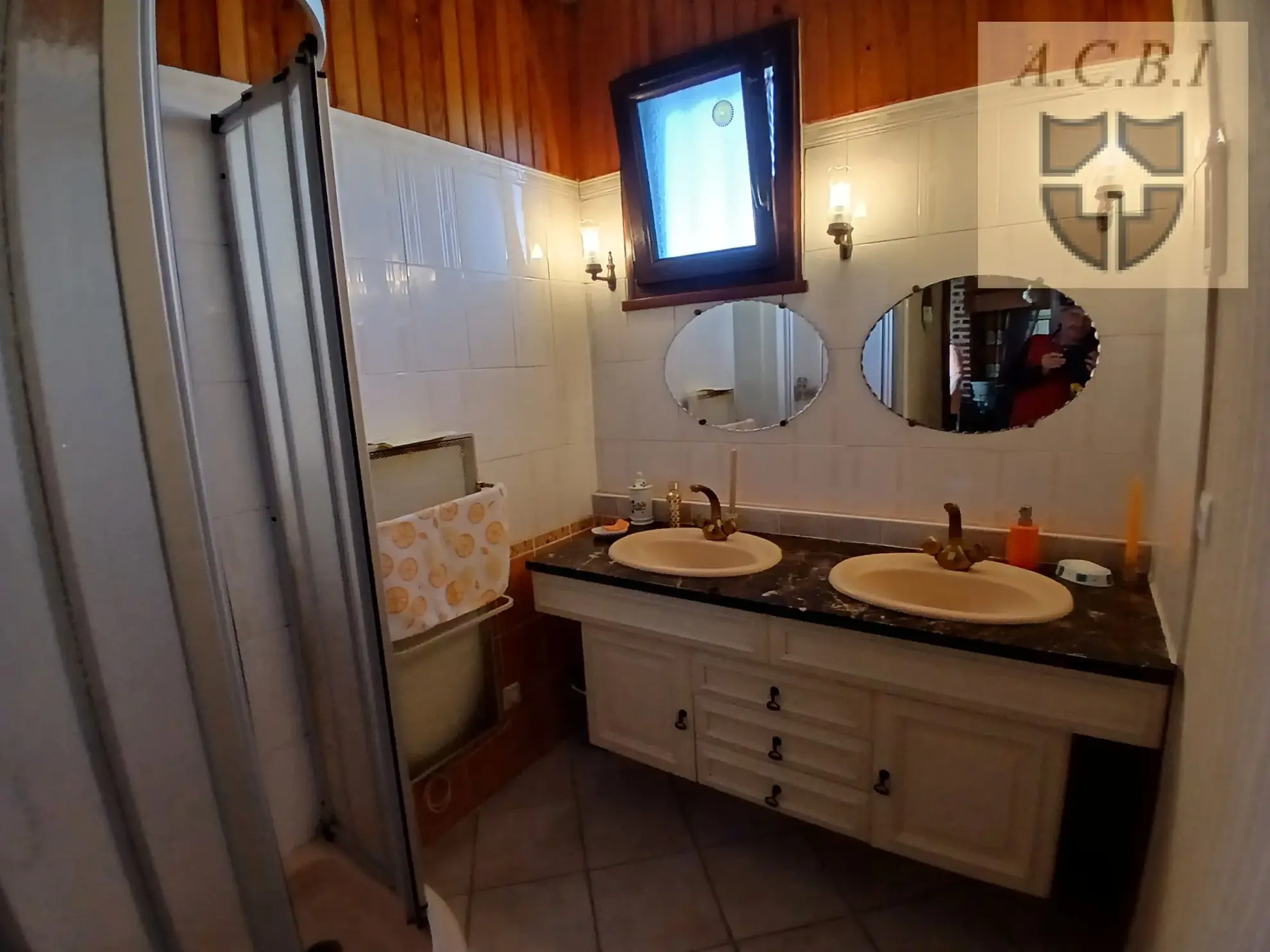 Maison de campagne avec piscine à vendre près de Vendôme, 130 m² 