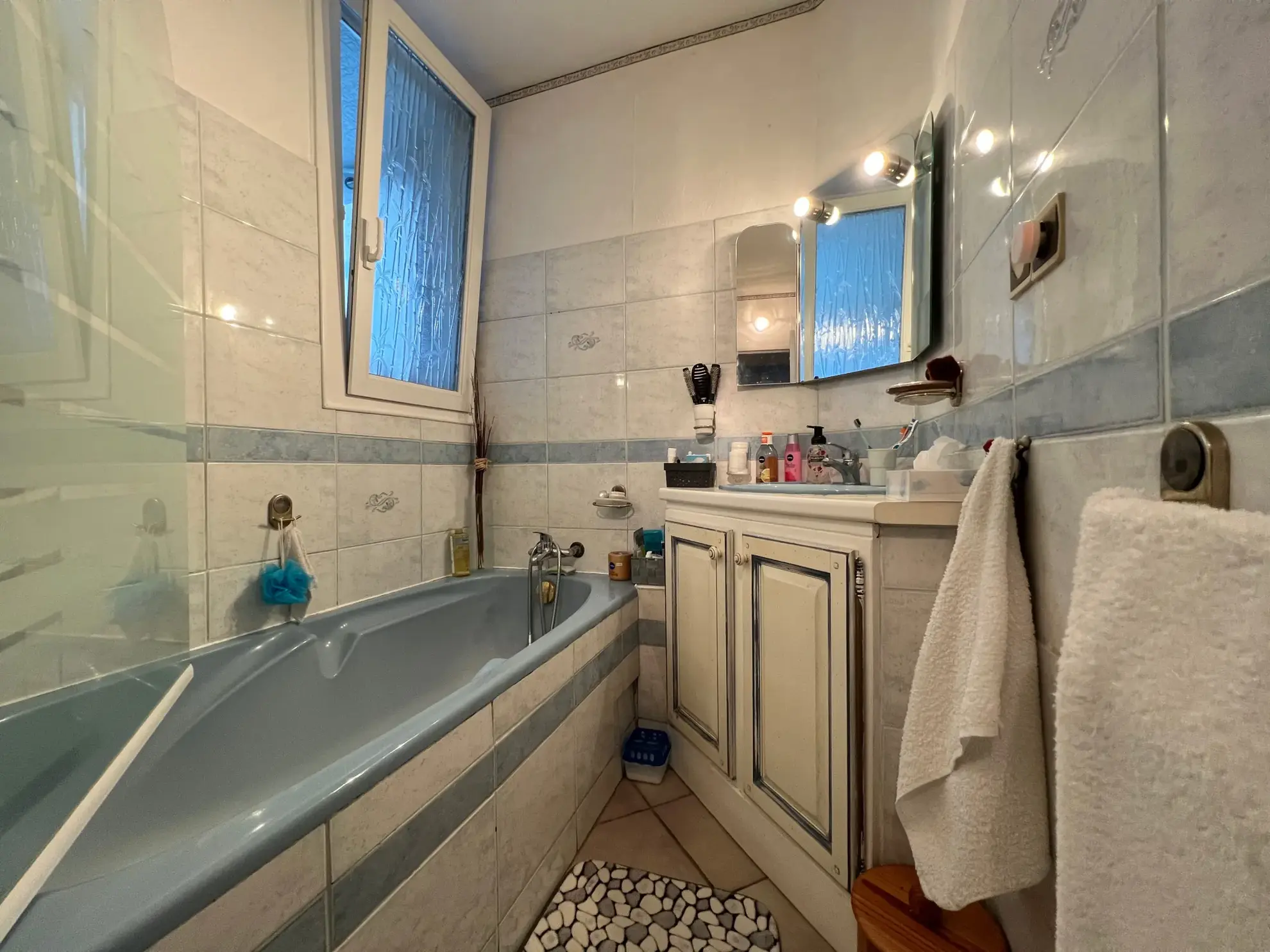 Appartement 85 m2 à vendre à Orange avec 3 chambres et balcon 