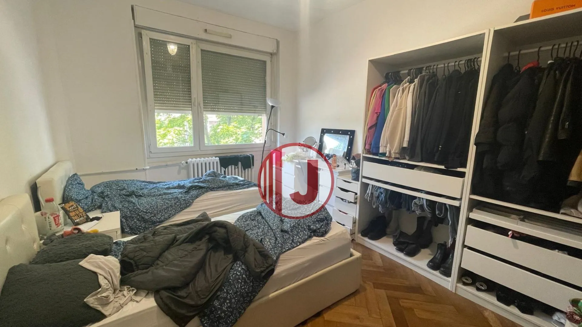 Appartement spacieux de 144 m² à Mulhouse avec 7 pièces et 5 chambres 