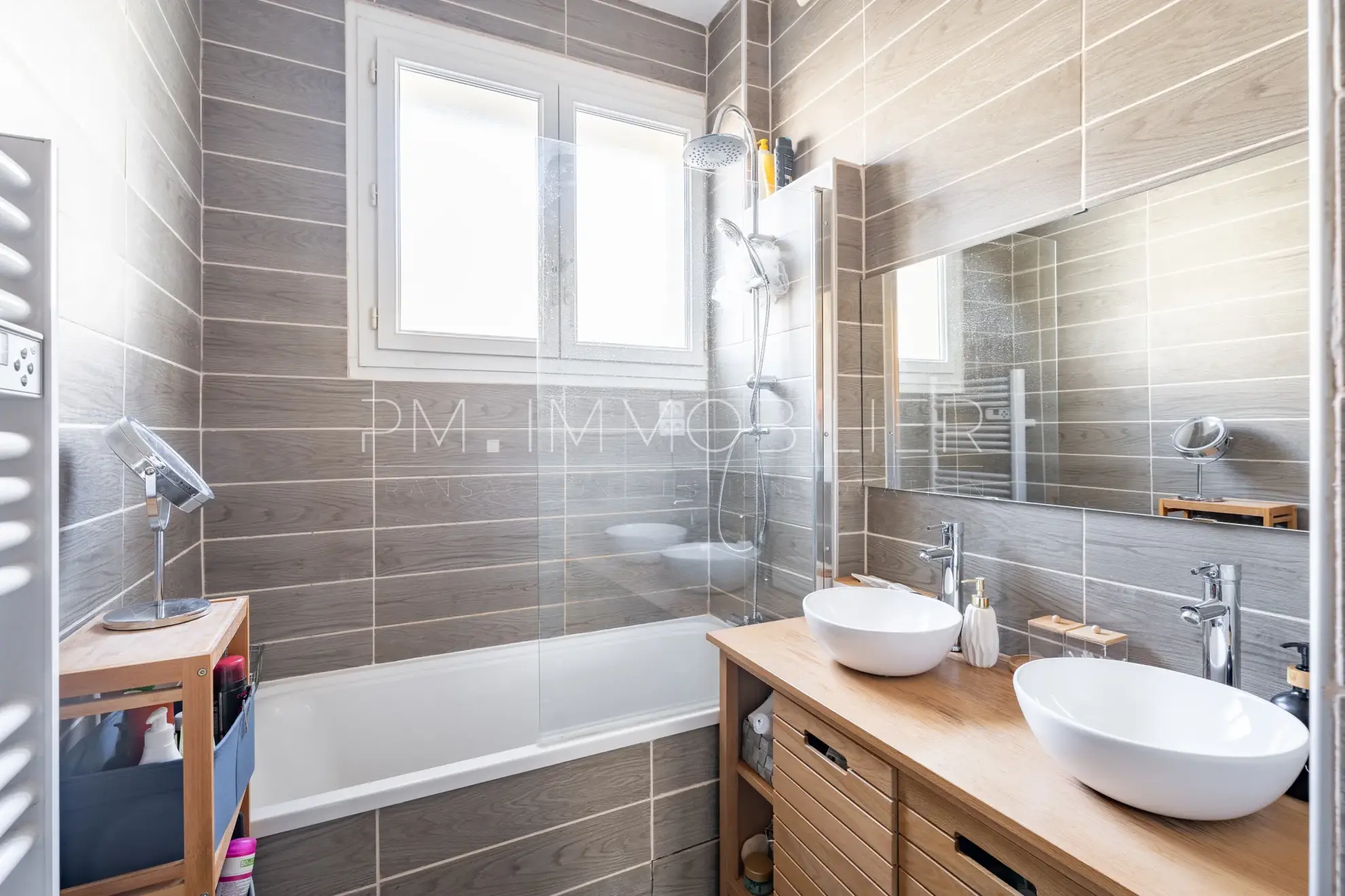 Appartement traversant de 76 m² avec extérieur à Marseille, à deux pas de la place Sébastopol 