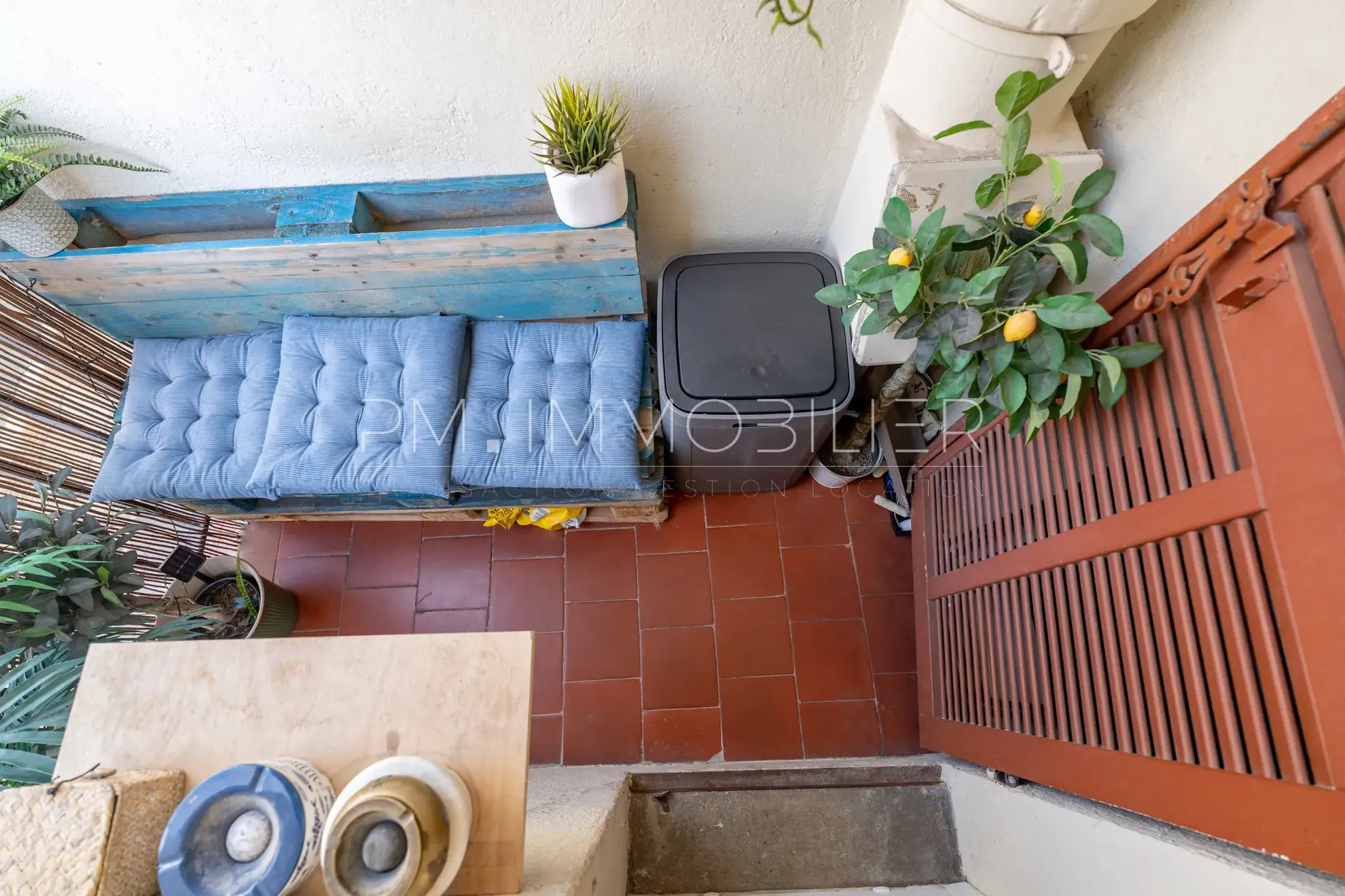 Appartement traversant de 76 m² avec extérieur à Marseille, à deux pas de la place Sébastopol 