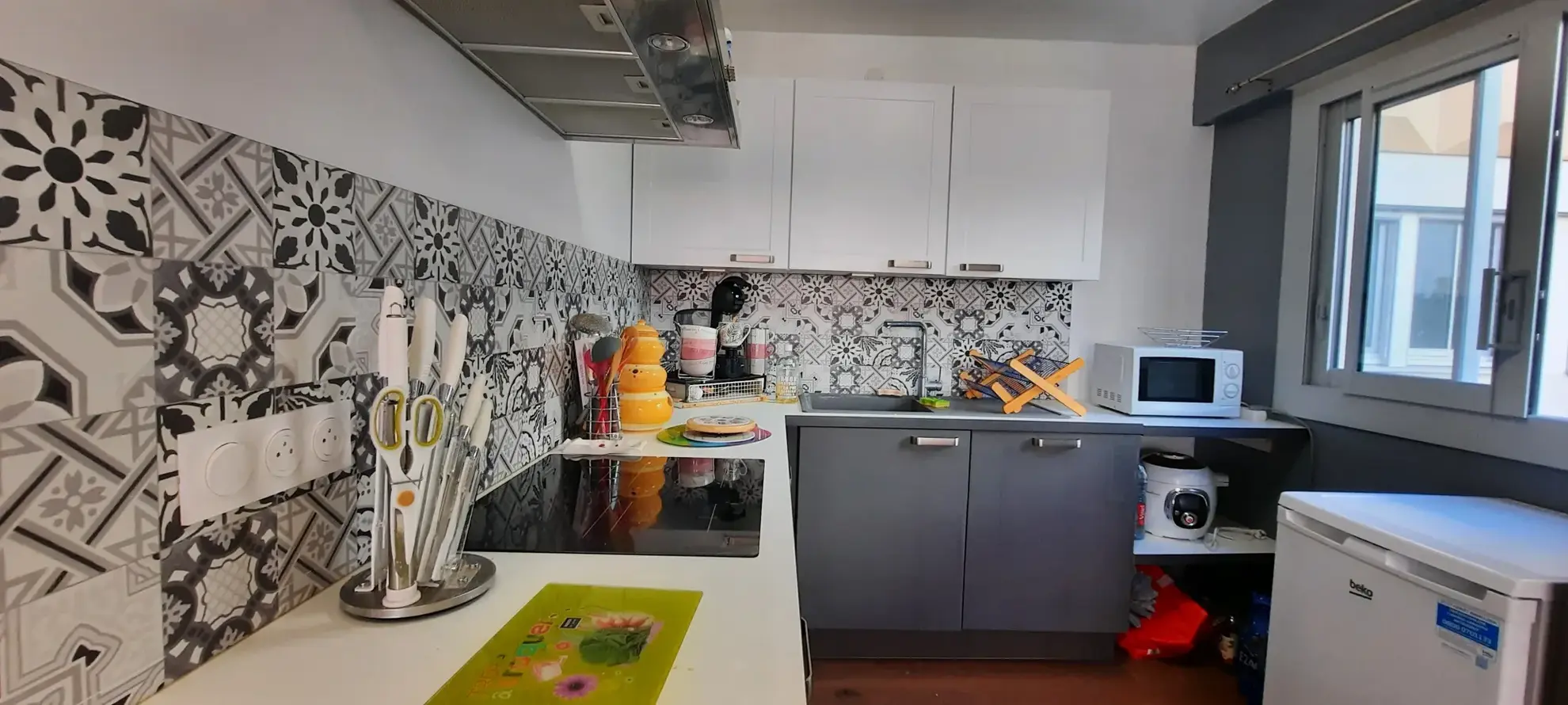 Appartement 3 pièces rénové avec balcon, cave et parking à Aurillac 