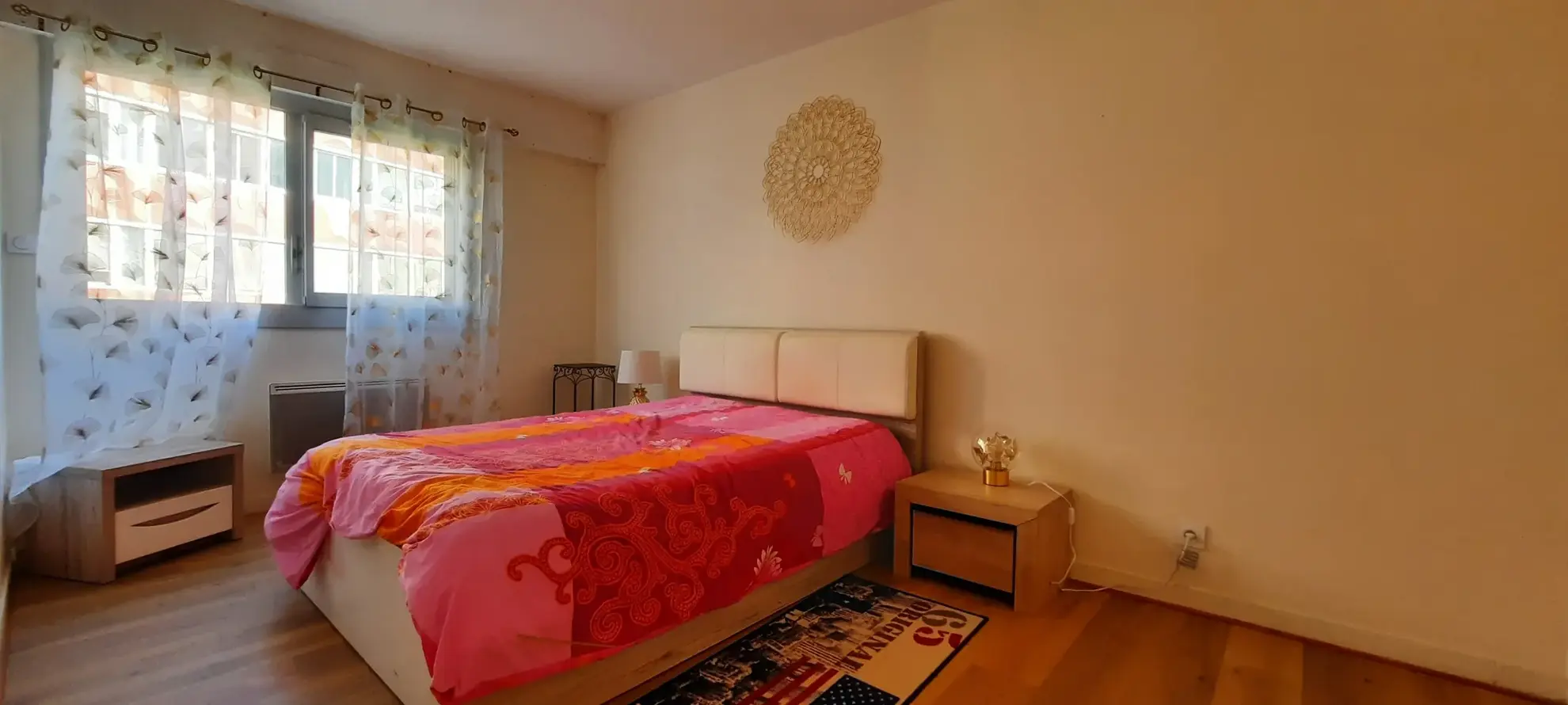 Appartement 3 pièces rénové avec balcon, cave et parking à Aurillac 