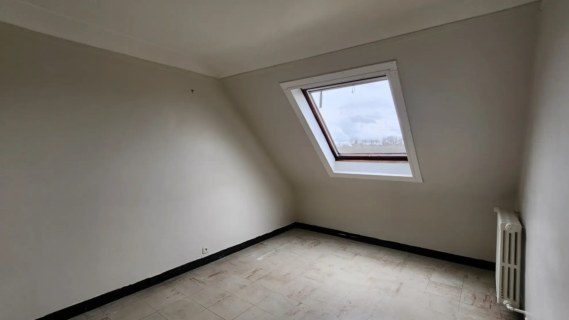 Investissement immobilier à Palaiseau : appartement 2 pièces avec 2 chambres louées 