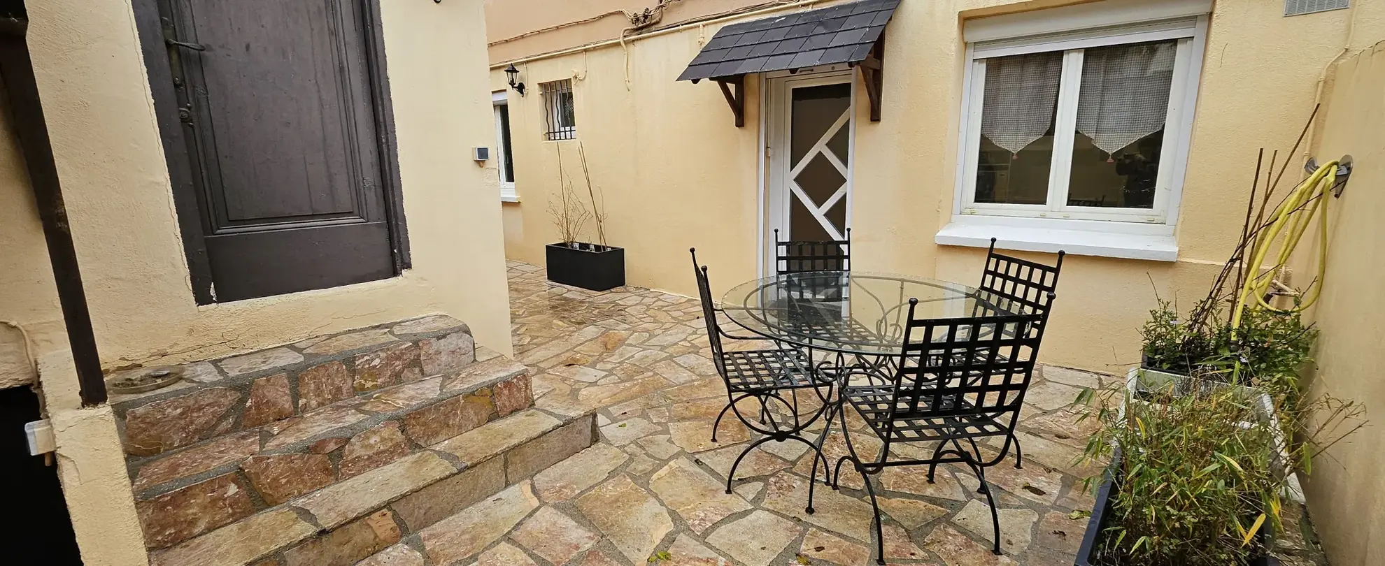 Maison de ville à Sotteville-lès-Rouen avec terrasse et garage - 68 m² 