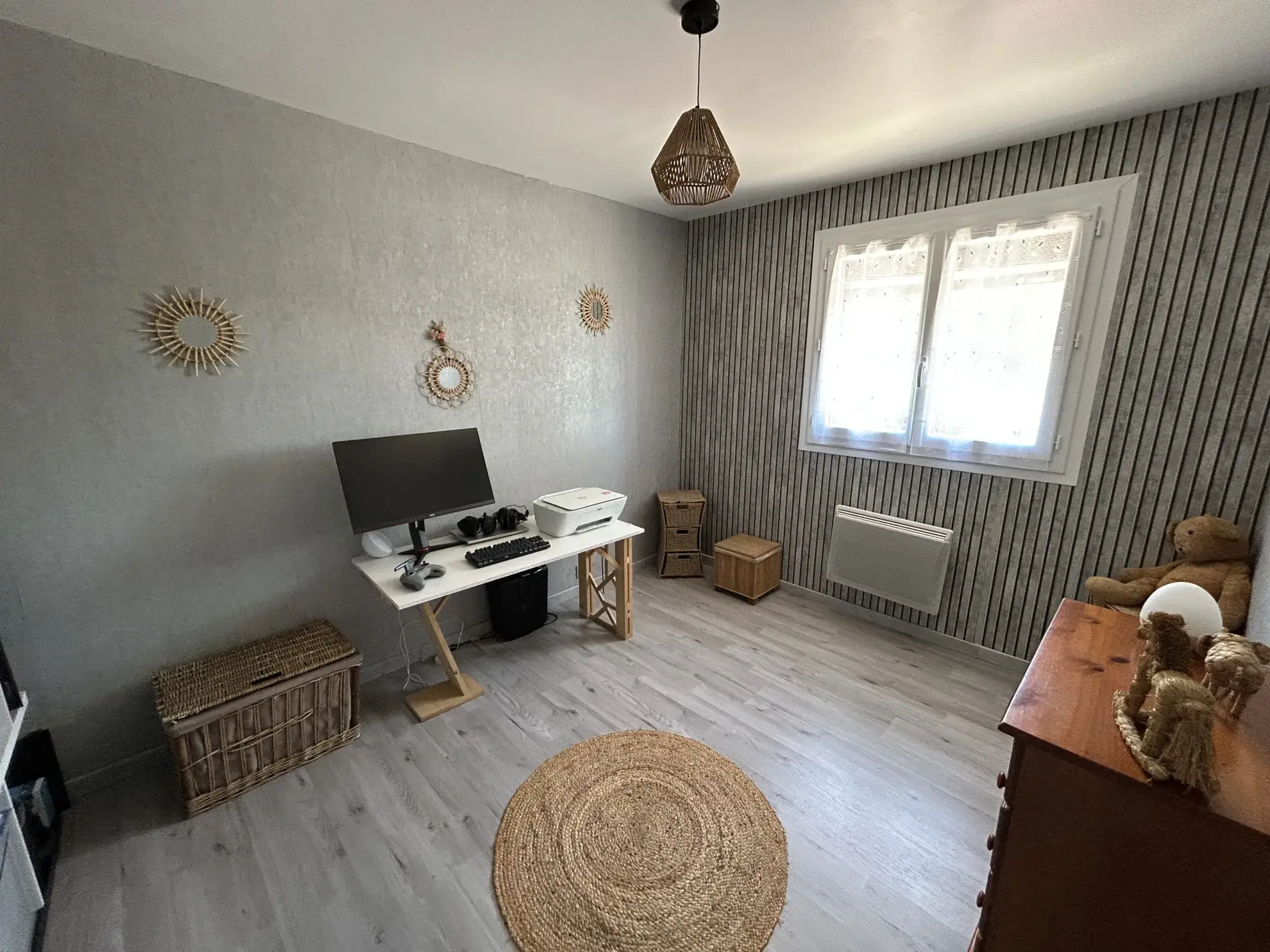 Maison à vendre à Seilhac, Corrèze – 3 chambres, garage, terrasse, terrain arboré de 1829m² 