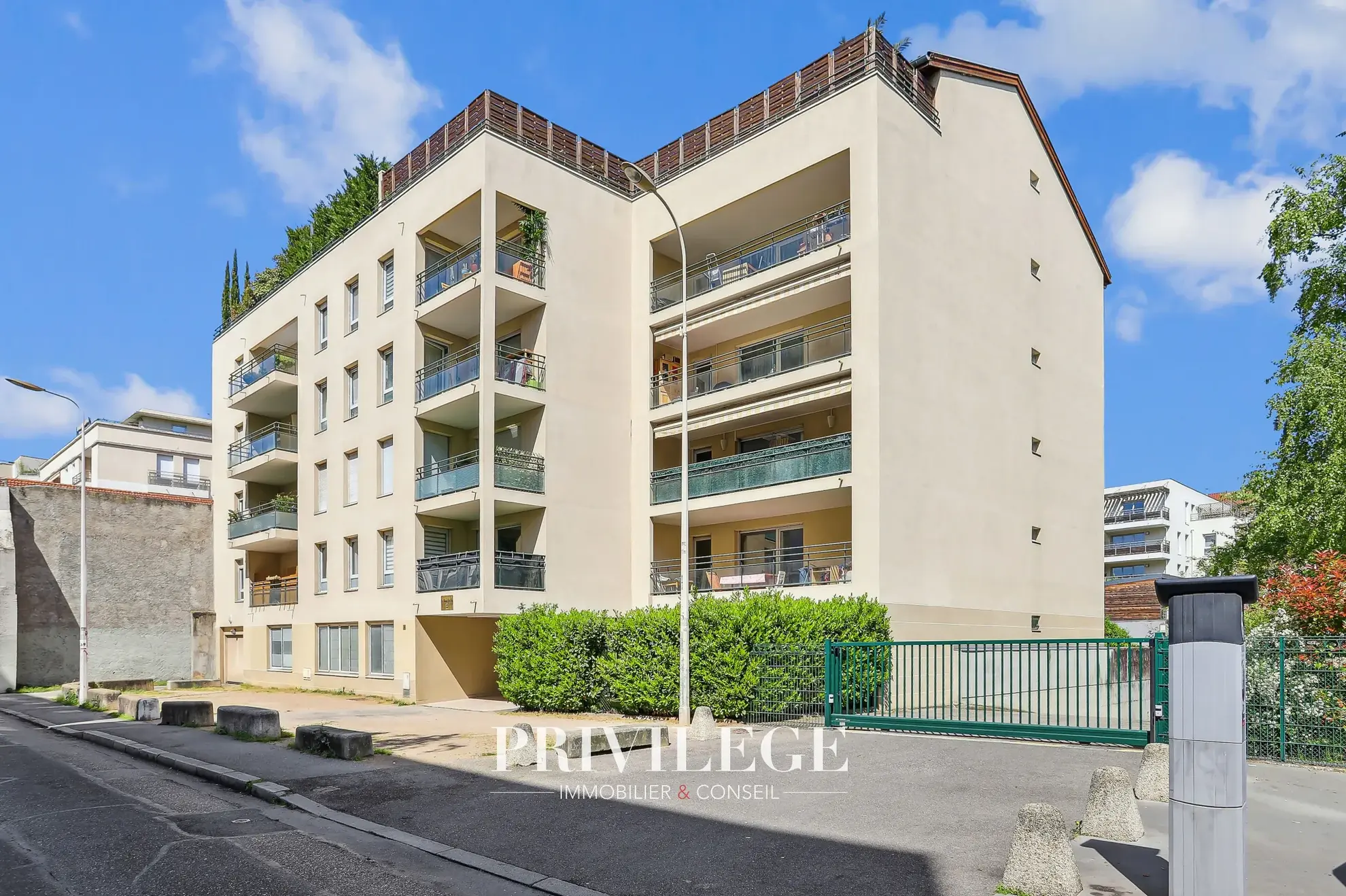Vente appartement T3 lumineux de 61 m2 à Lyon près de la Part-Dieu 