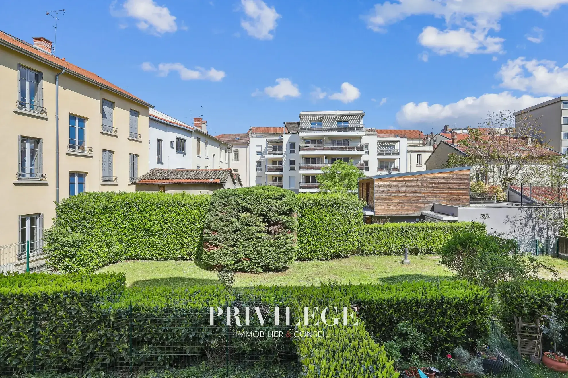 Vente appartement T3 lumineux de 61 m2 à Lyon près de la Part-Dieu 