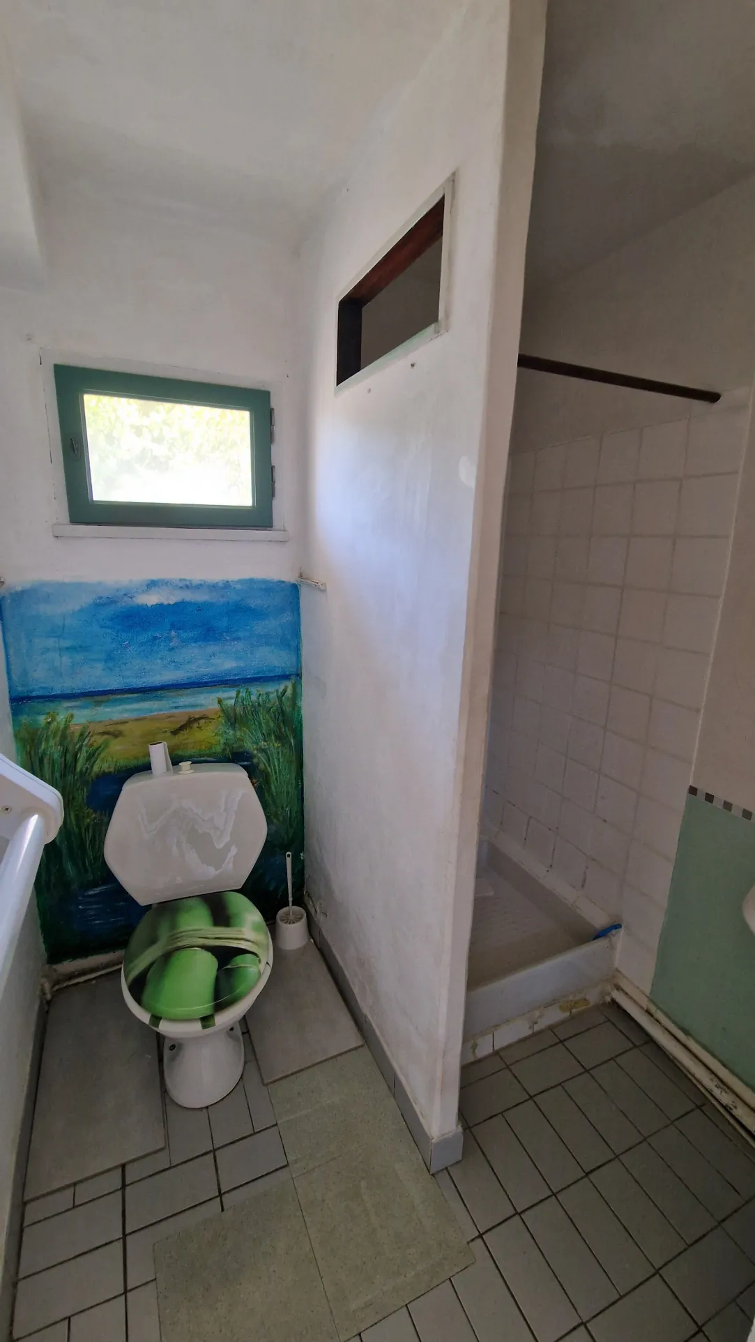 Maison de village à rénover de 107 m2 avec terrasse et cour proche de Lodève 