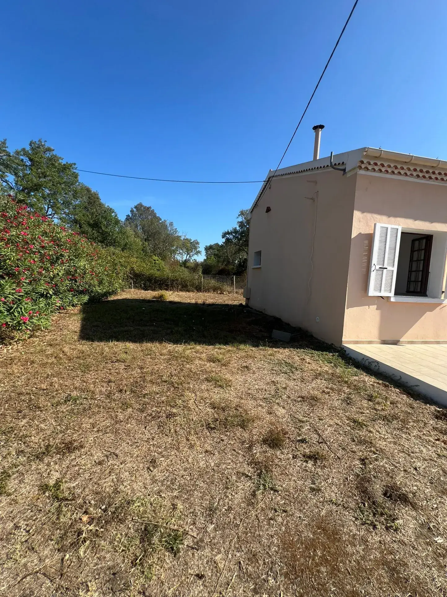 Vente maison 43 m² avec terrasse sur terrain de 1200 m² à Morta 