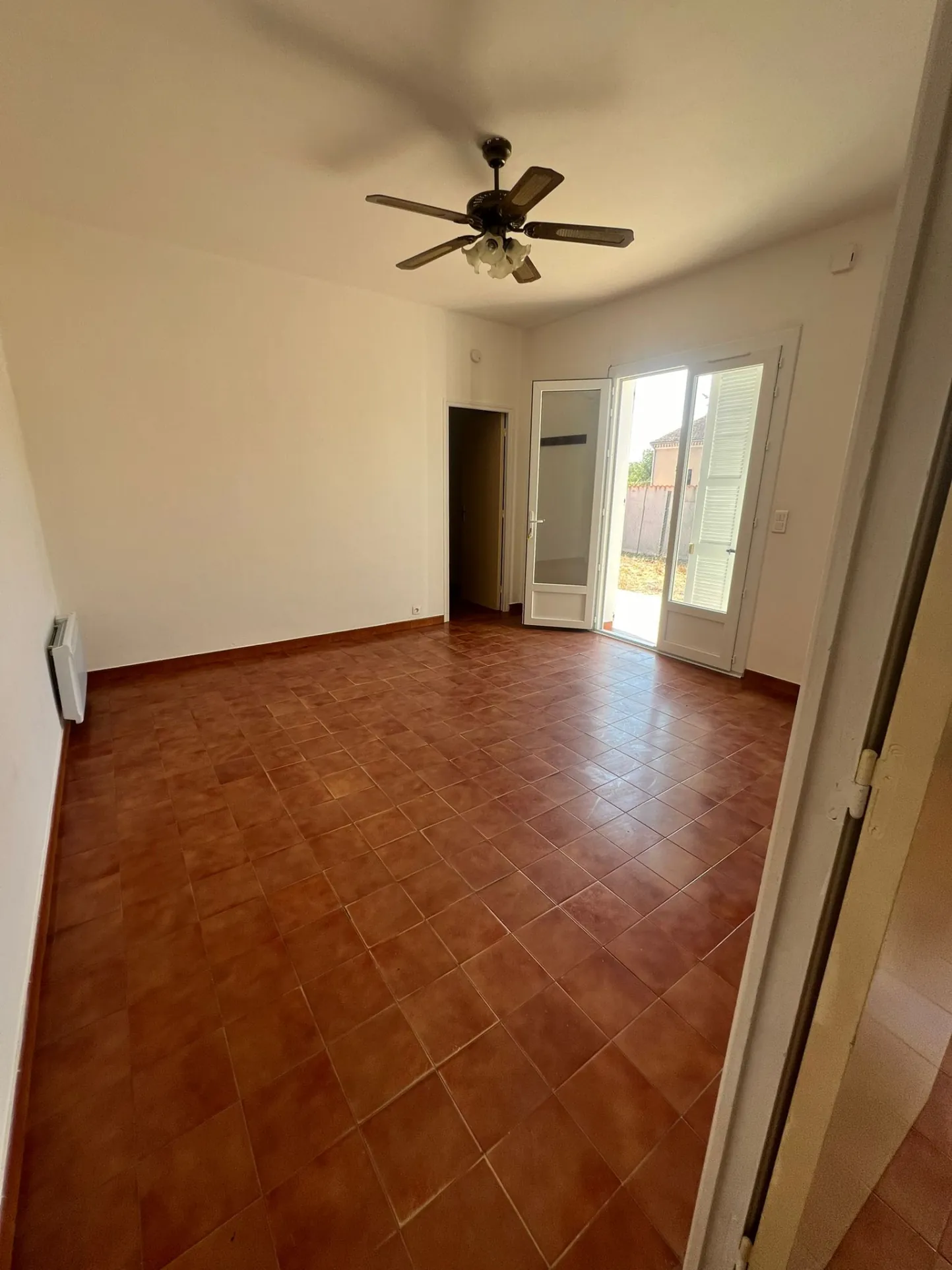 Vente maison 43 m² avec terrasse sur terrain de 1200 m² à Morta 