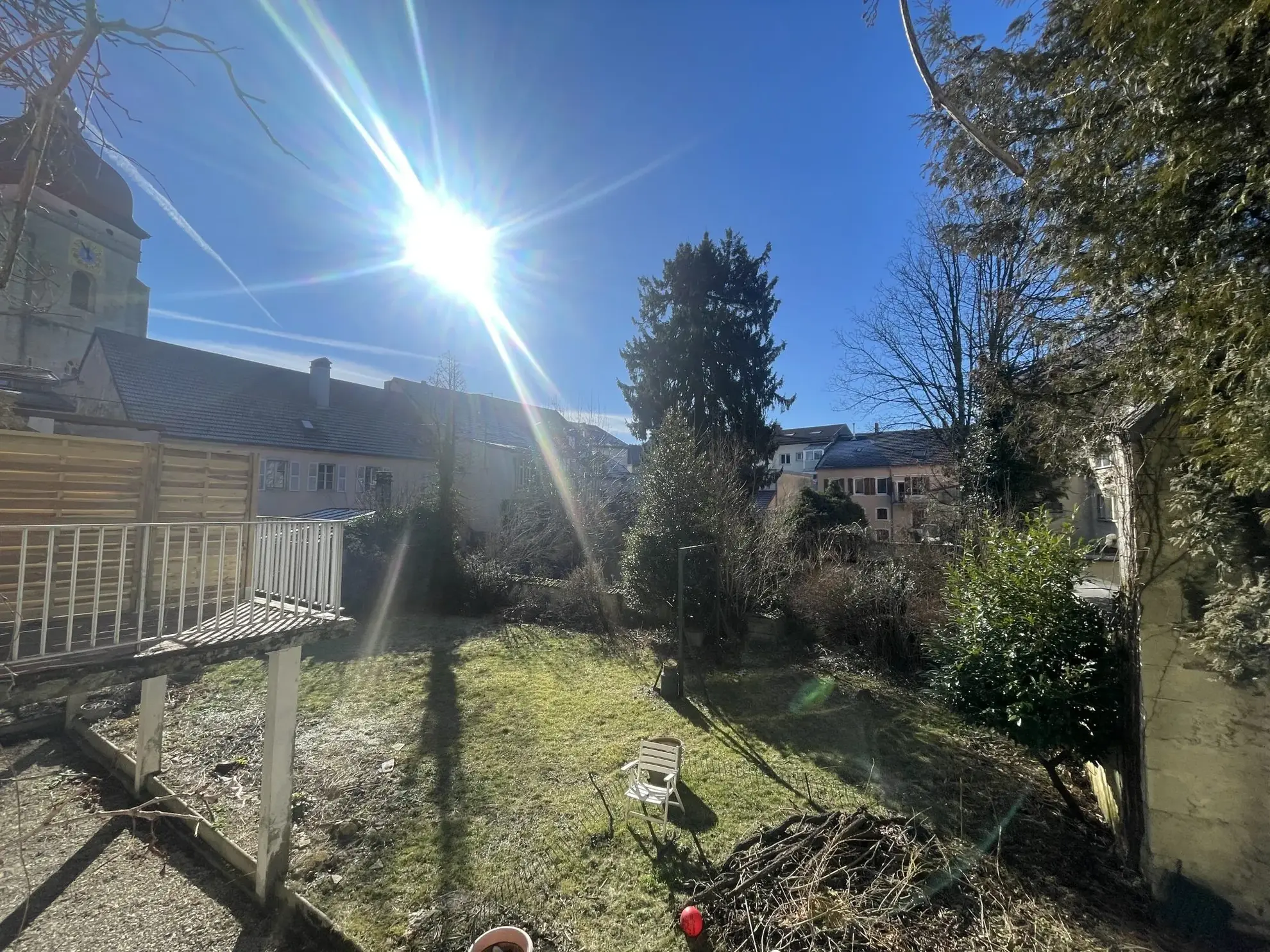 Appartement T3 lumineux à Pontarlier avec jardin et cave - Opportunité d'investissement ou résidence 