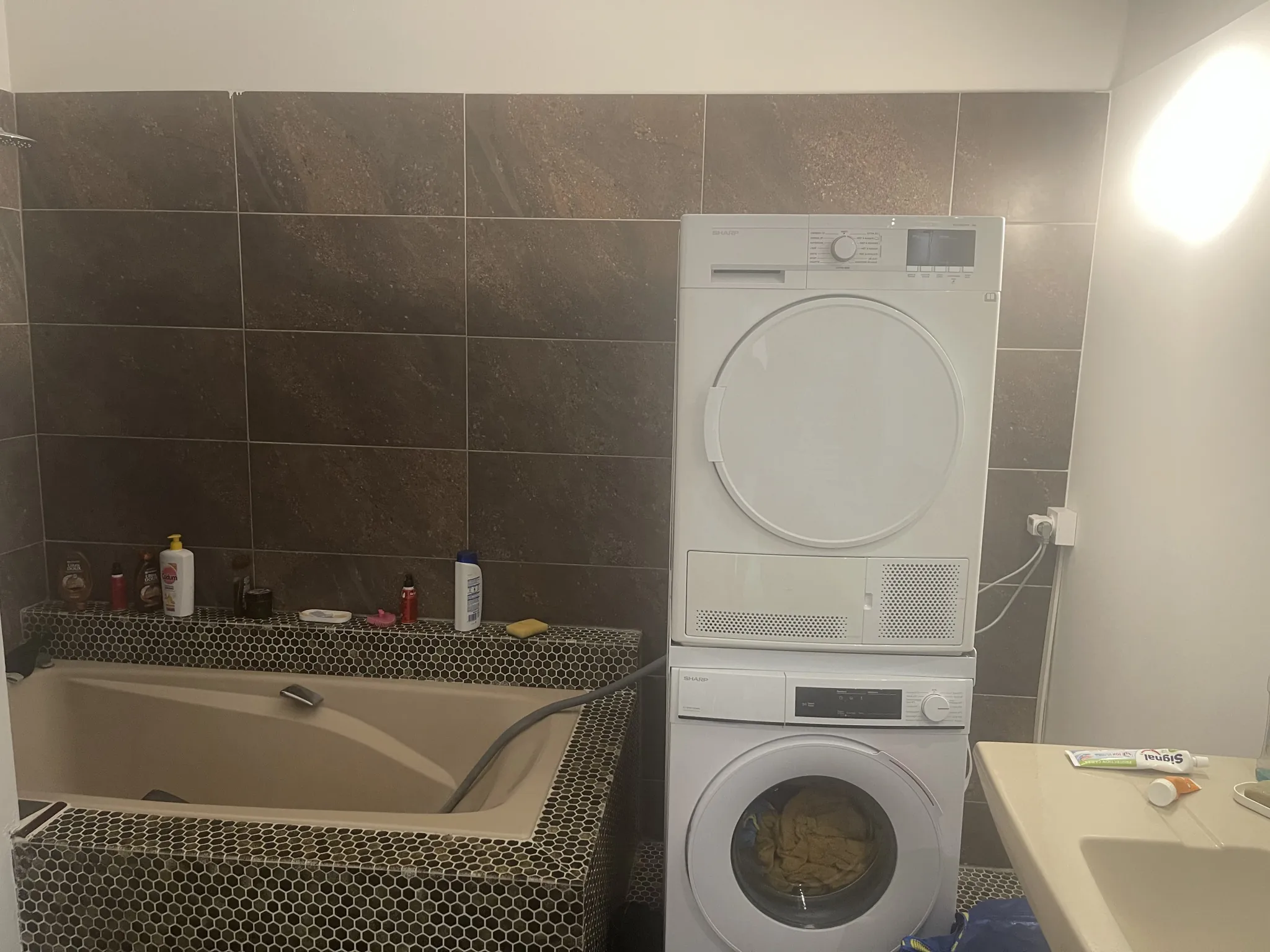 Appartement 91 m² avec terrasse et cachet authentique au cœur de Carcassonne 