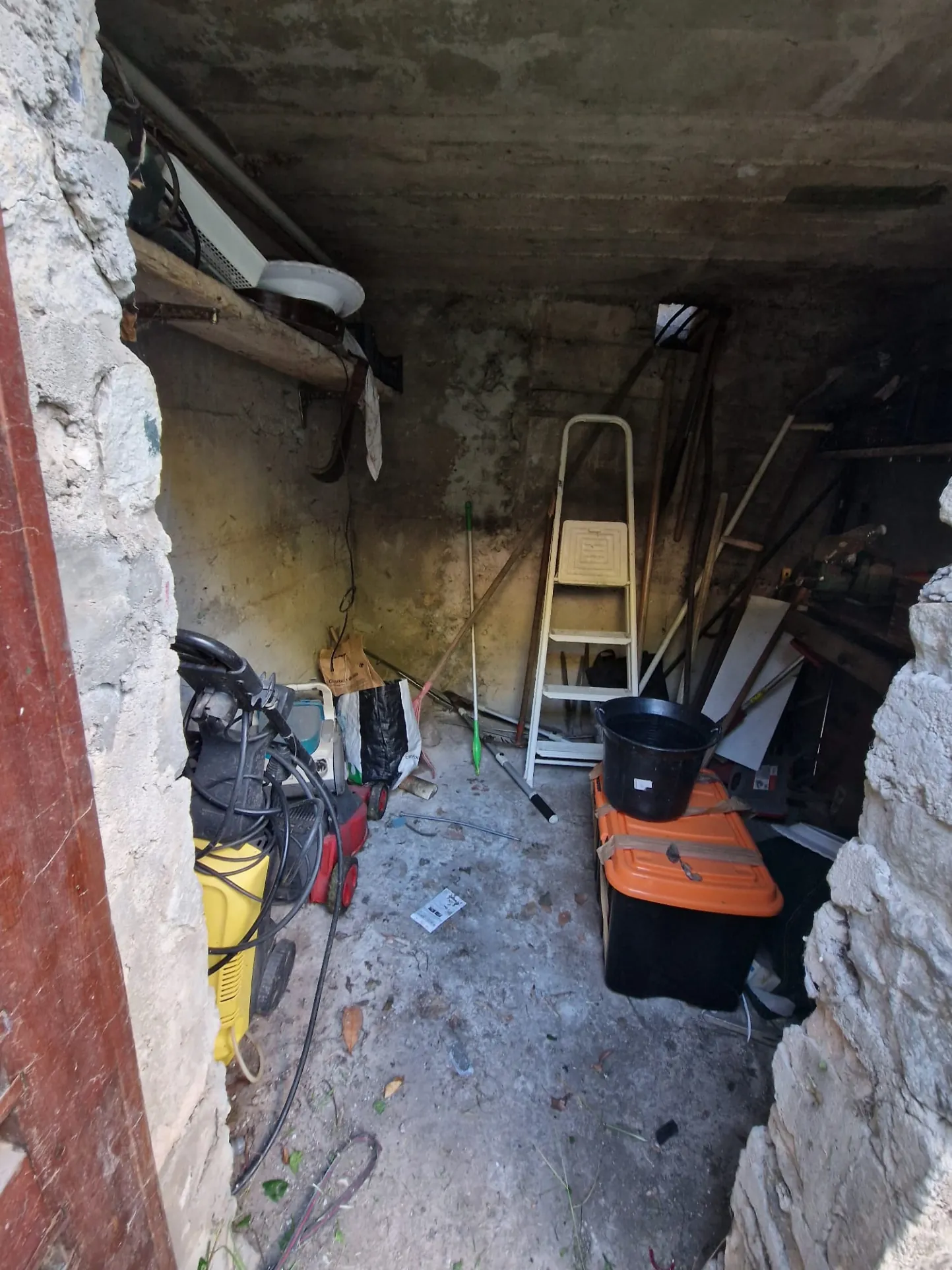 Maison de village à Fontan 120 m² avec jardin, terrasse et potentiel locatif 