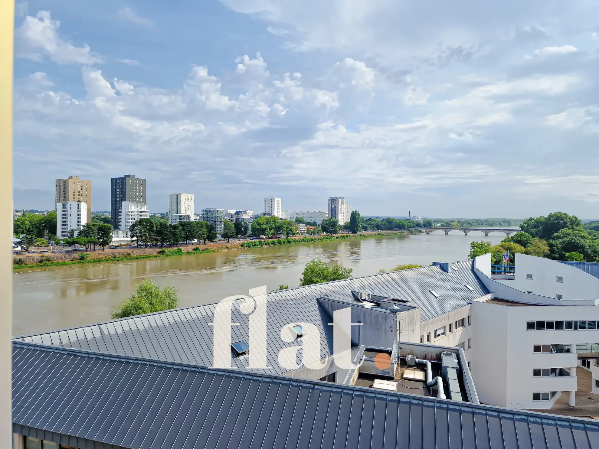 Appartement T3 avec vue sur la Loire à Nantes - Résidentiel, lumineux et bien situé 