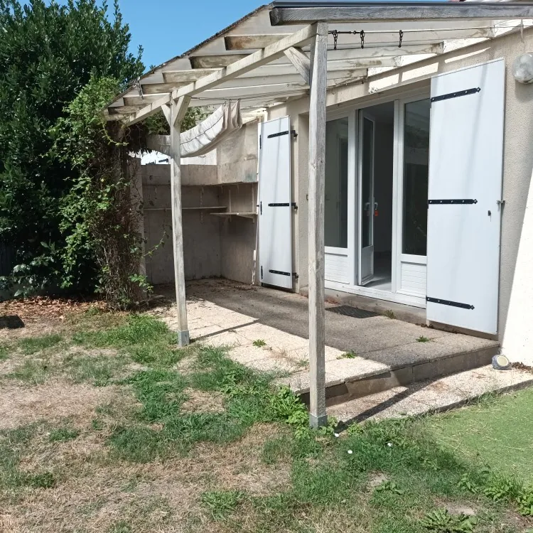 Maison de plain-pied à vendre près du centre du Clion-sur-Mer 