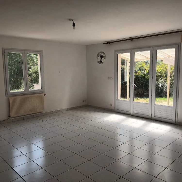 Maison de plain-pied à vendre près du centre du Clion-sur-Mer 