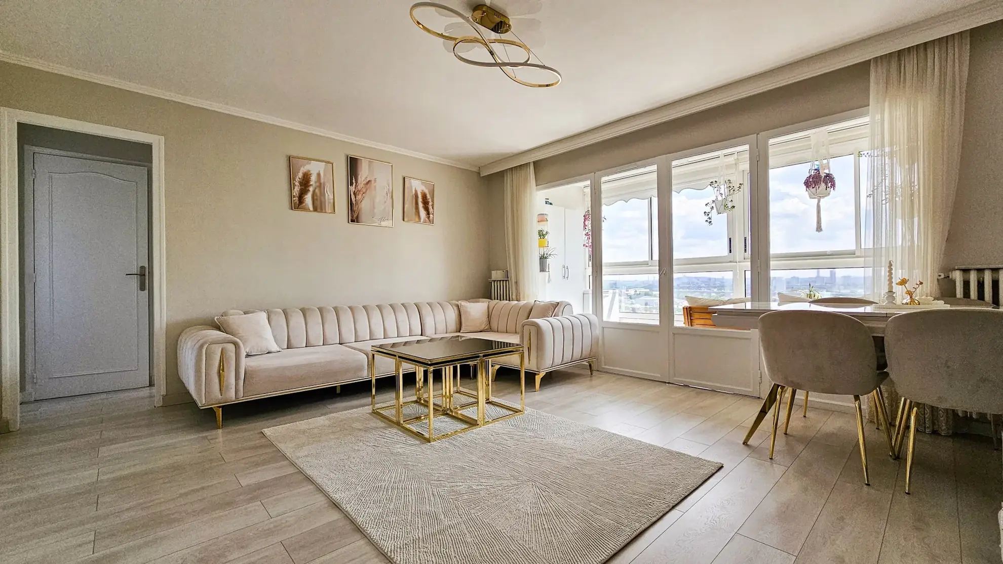 Appartement 3 pièces avec loggia et vue Tour Eiffel à Argenteuil 