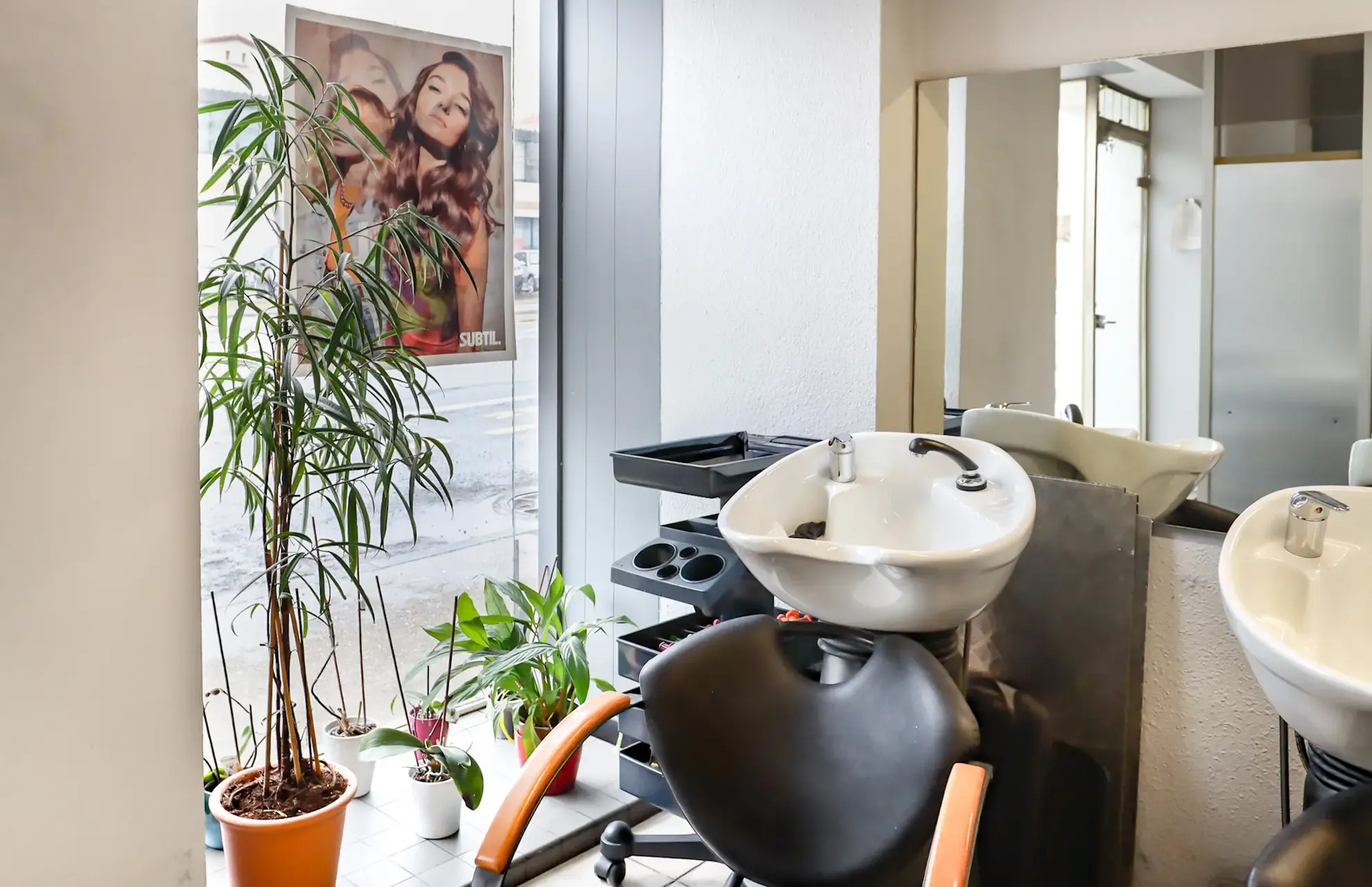 Appartement duplex avec local commercial et garage à Carcassonne - Investissement ou activité 