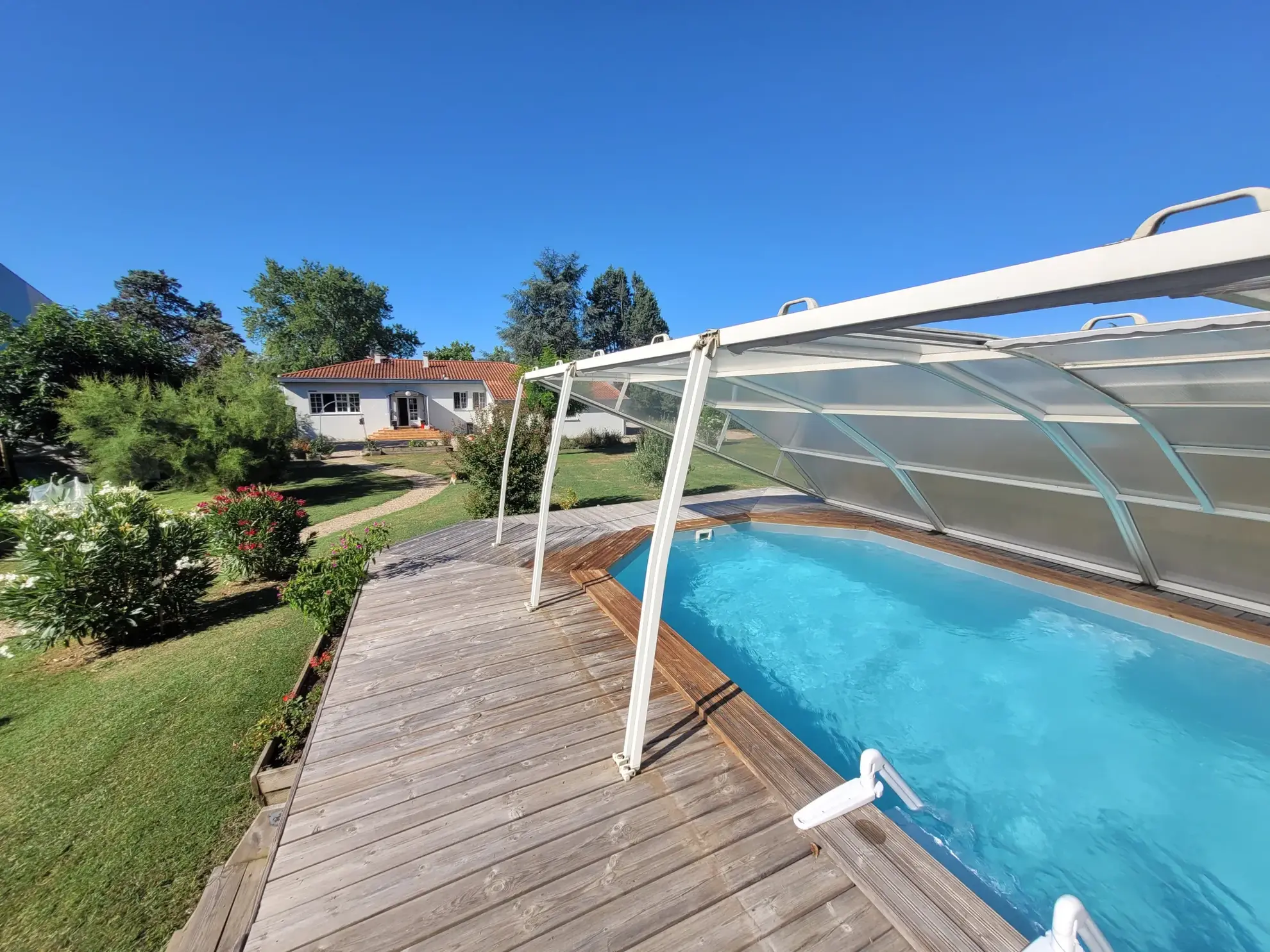Maison 4 chambres avec parc et piscine à Marmande en vente 