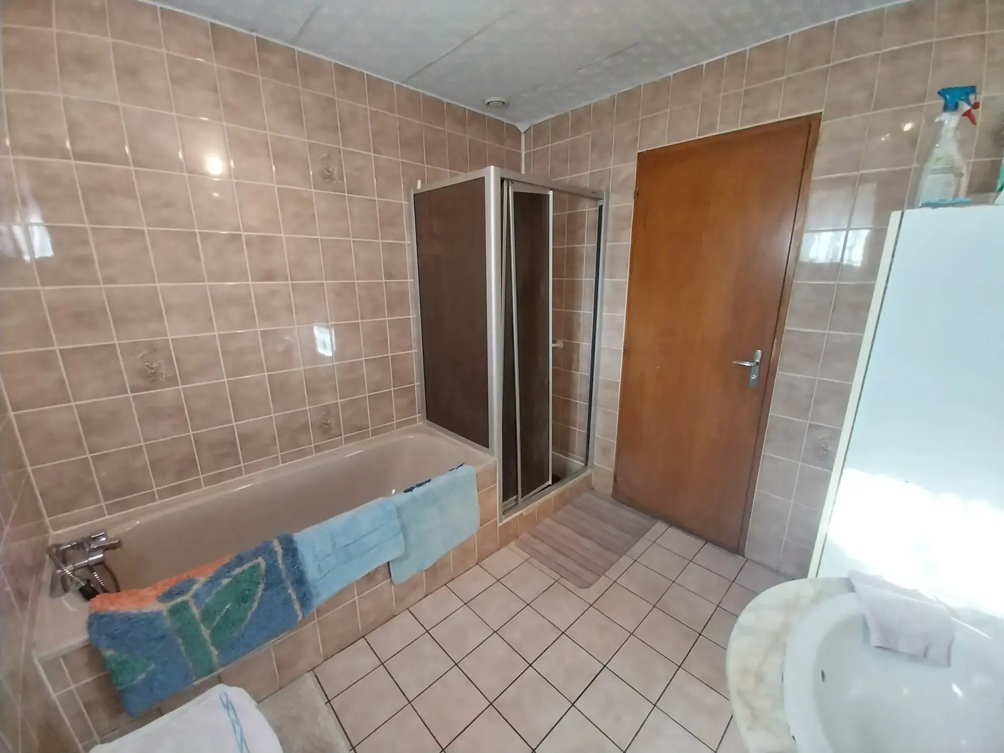 Belle maison à rénover de 135 m² avec grands hangars sur terrain de 22 ares à Bambiderstroff 