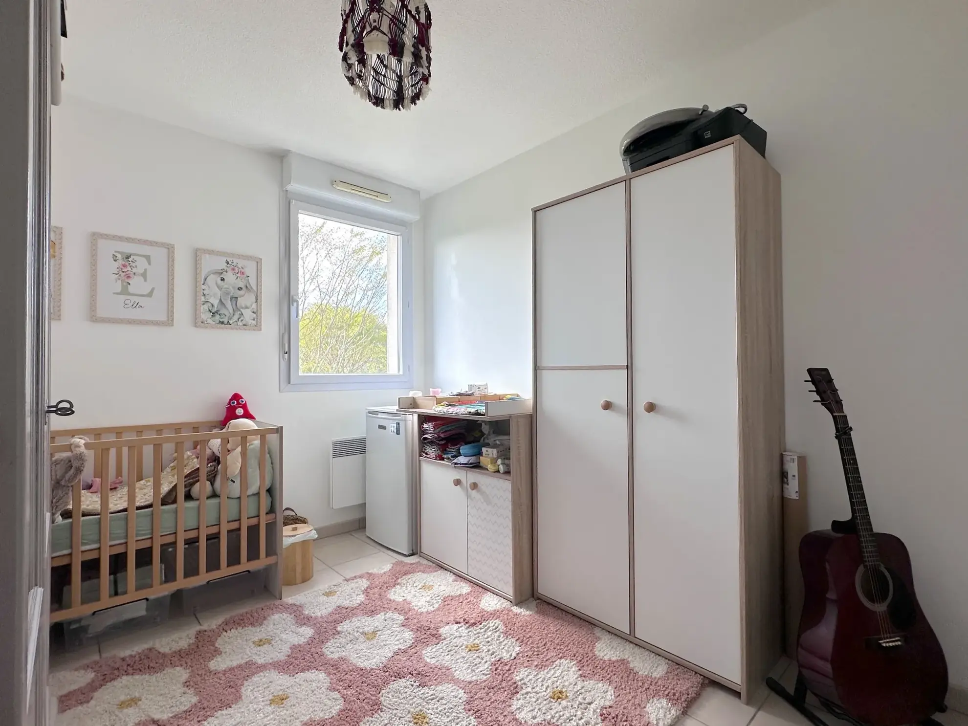 Appartement de 62 m² avec terrasse et parking à Poitiers, proche commodités 