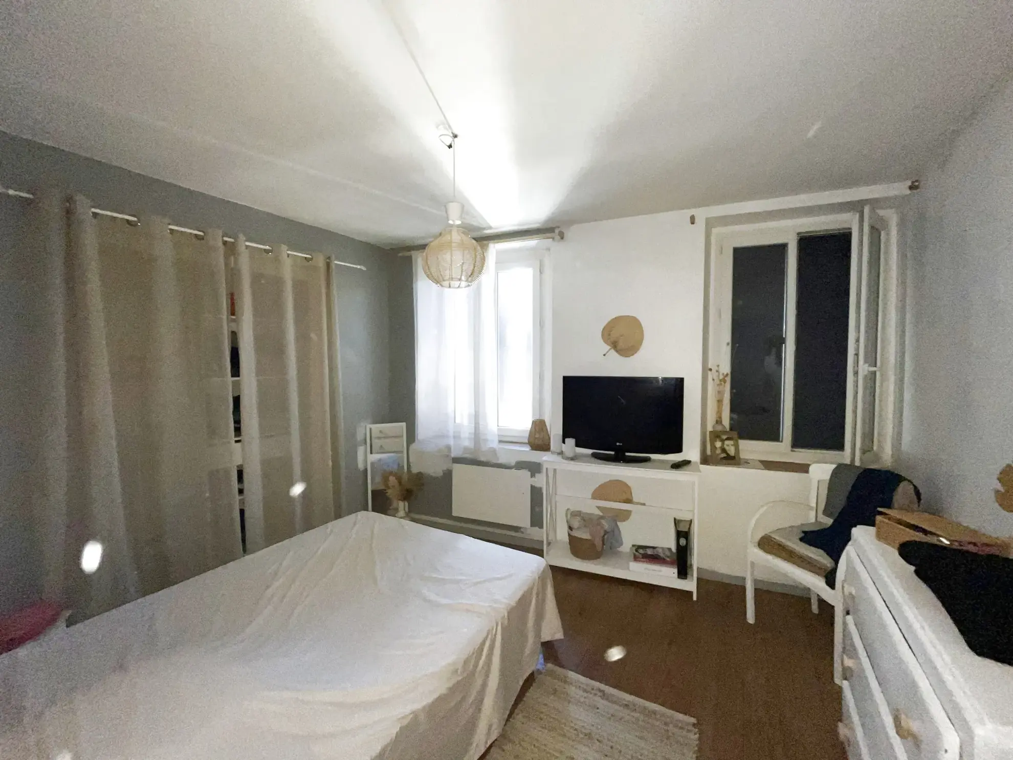 Maison de village 3 faces rénovée avec jardin à Puicheric proche Carcassonne 