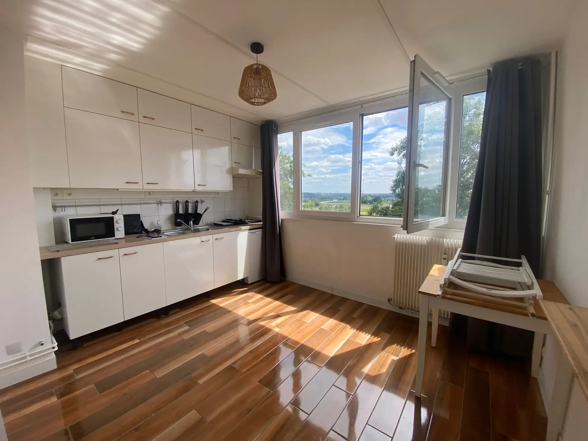 Appartement F1 à La Sentinelle en Résidence Sécurisée - Investissement idéal