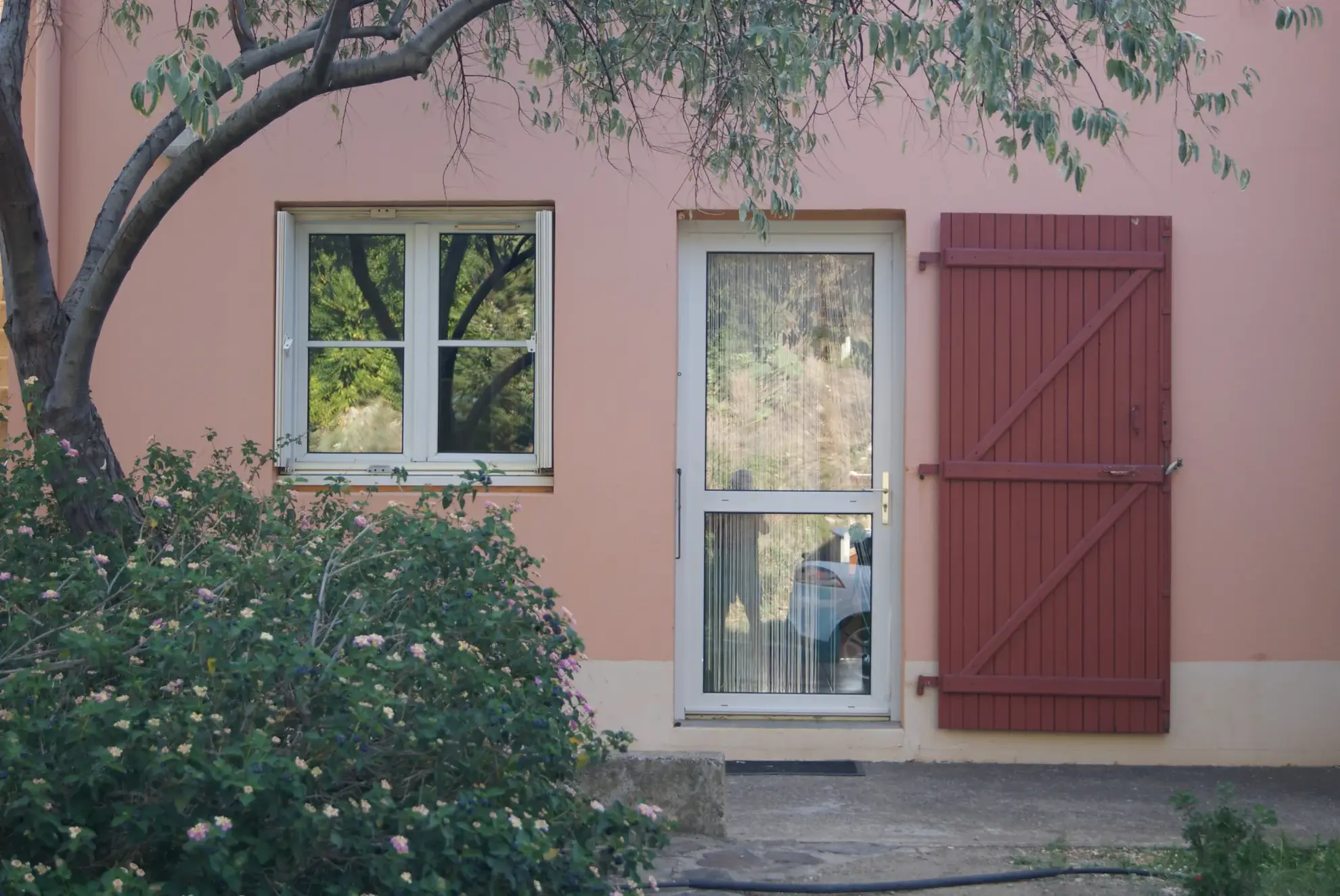 Appartement T3 de 35 m² avec terrasse à Cerbère près de la mer 