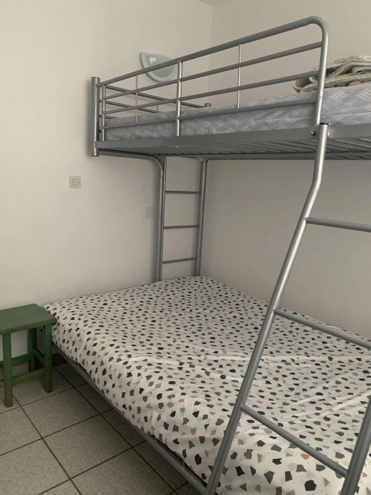 Appartement T3 de 35 m² avec terrasse à Cerbère près de la mer 