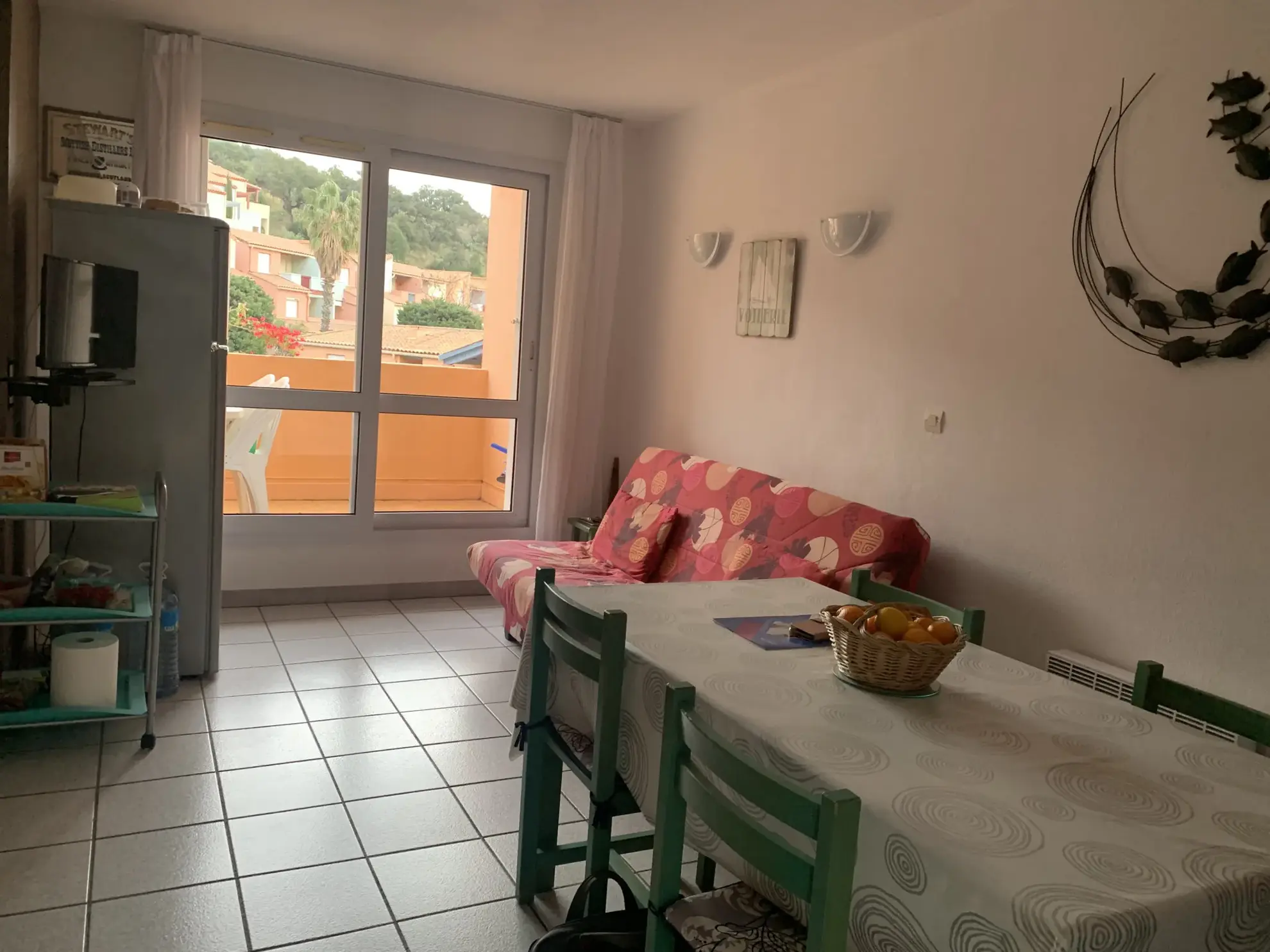 Appartement T3 de 35 m² avec terrasse à Cerbère près de la mer 