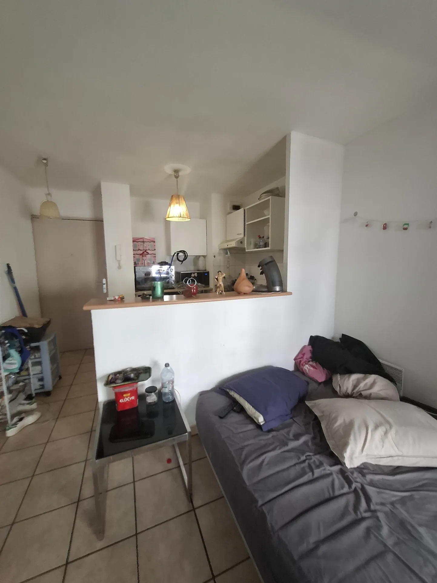 Studio lumineux de 33 m² avec balcon et garage à Béziers, idéal investissement 