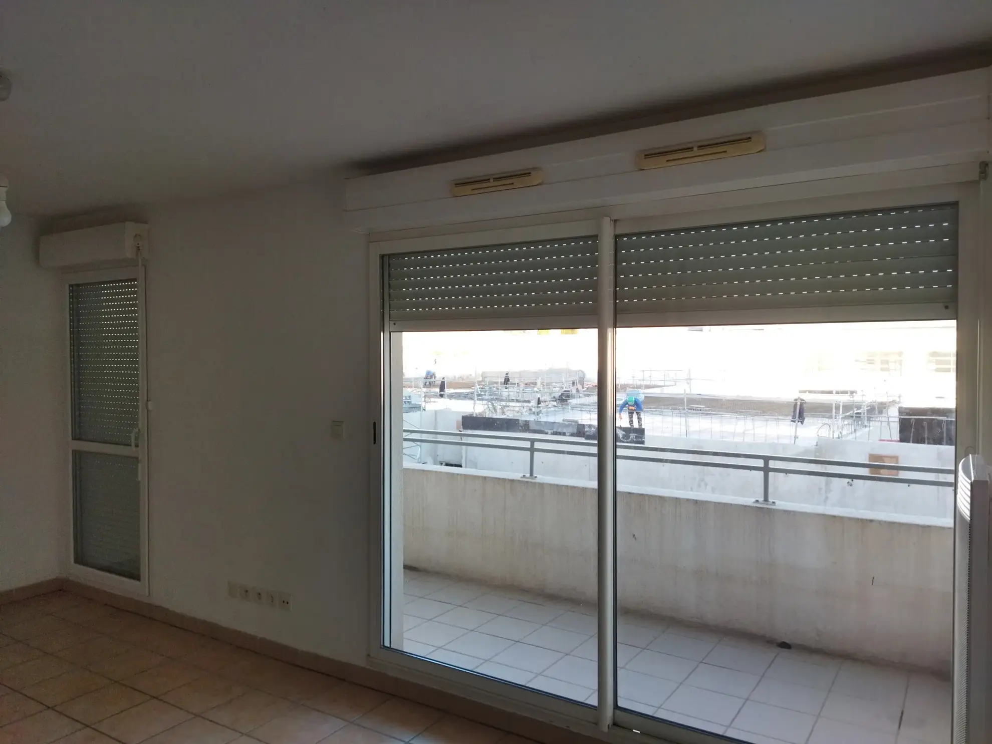Studio lumineux de 33 m² avec balcon et garage à Béziers, idéal investissement 