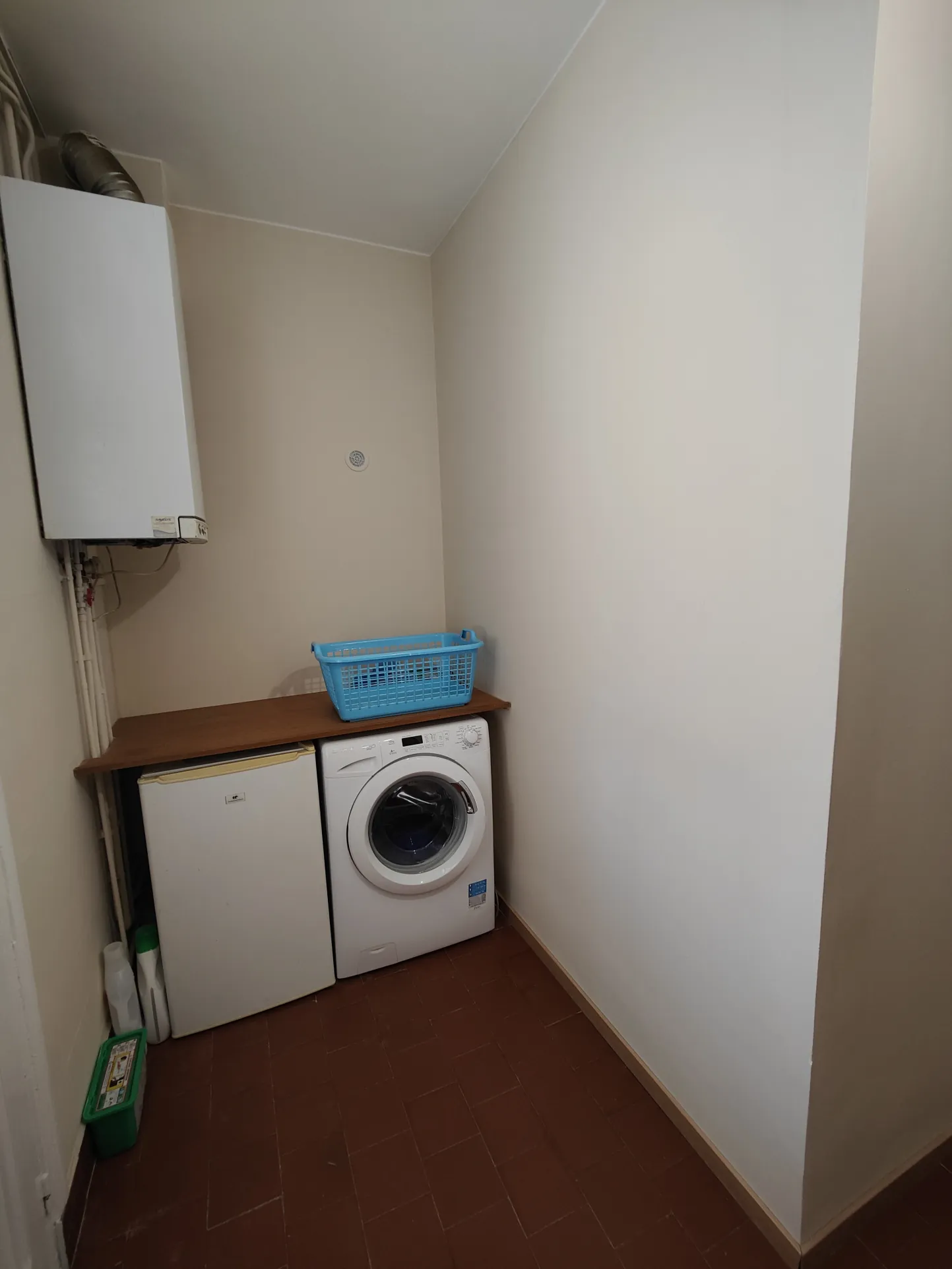 Maison rénovée avec jardin arboré à Migennes - 3 chambres et proximité gare 