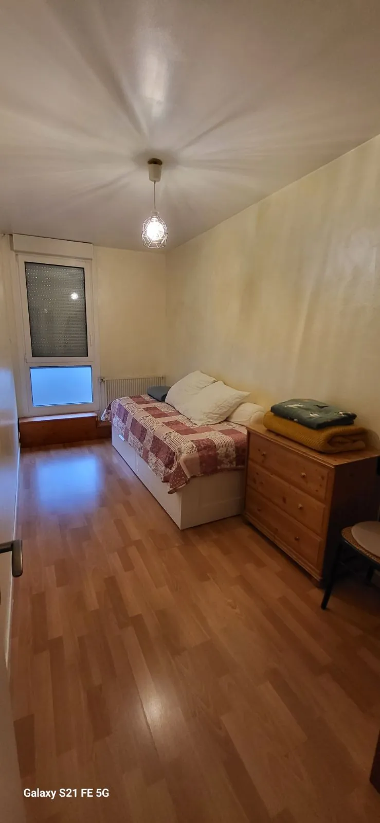 Grand appartement F5 avec terrasse et garage à Villepinte 