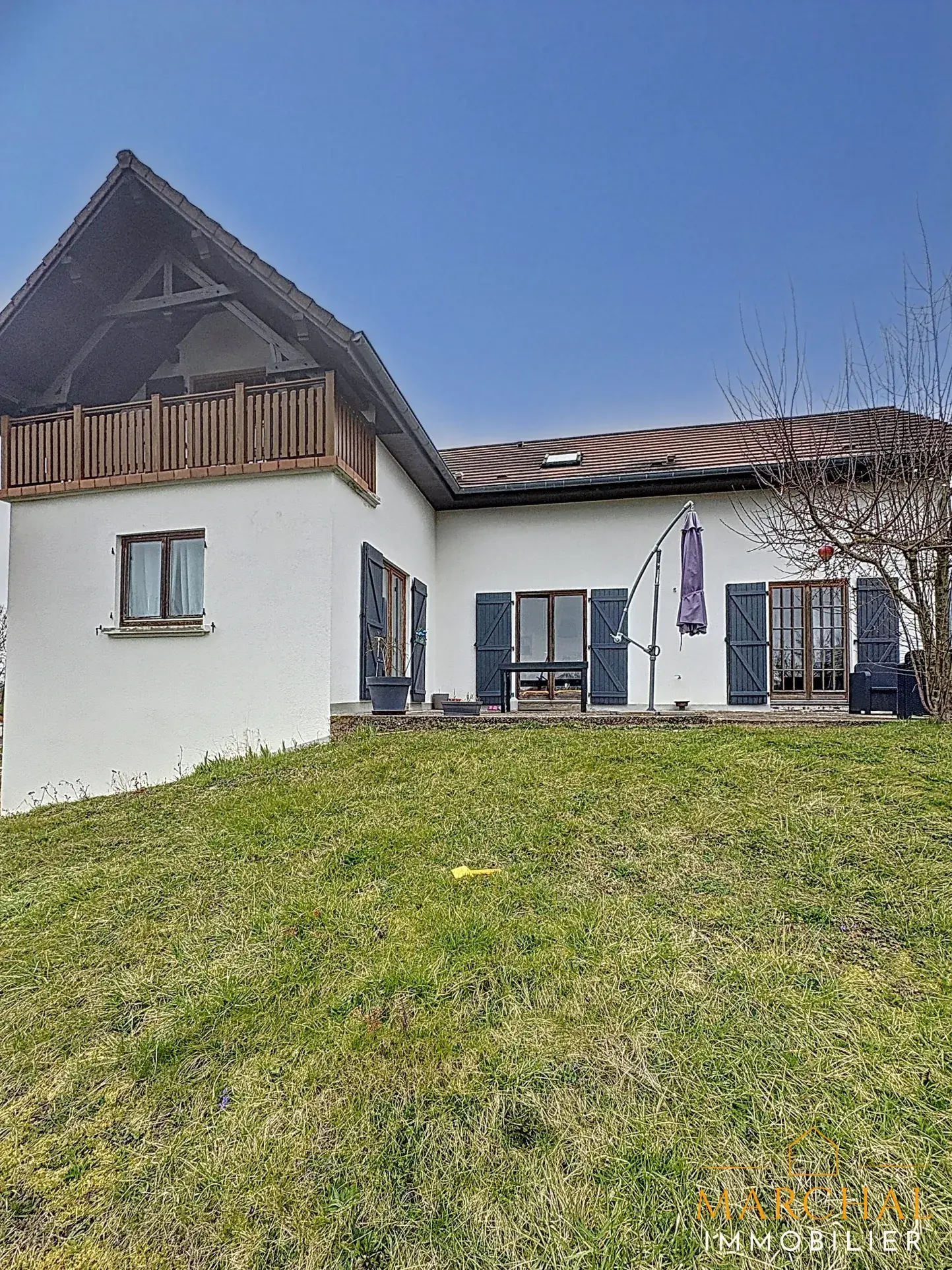 Belle maison familiale de 173 m² à Vittoncourt avec garage et terrain de 986 m² 