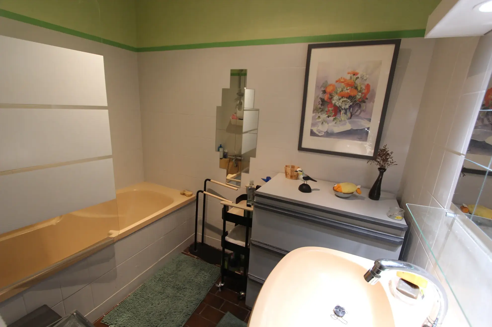 Grande maison en pierre avec terrasse à Fors, 4 chambres, proche Niort 