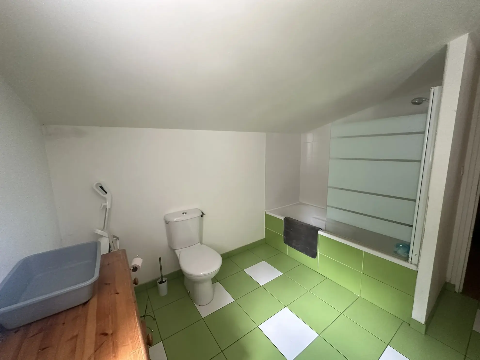 Maison moderne de 110 m² à Baud avec 3 chambres, terrasse et grand terrain 