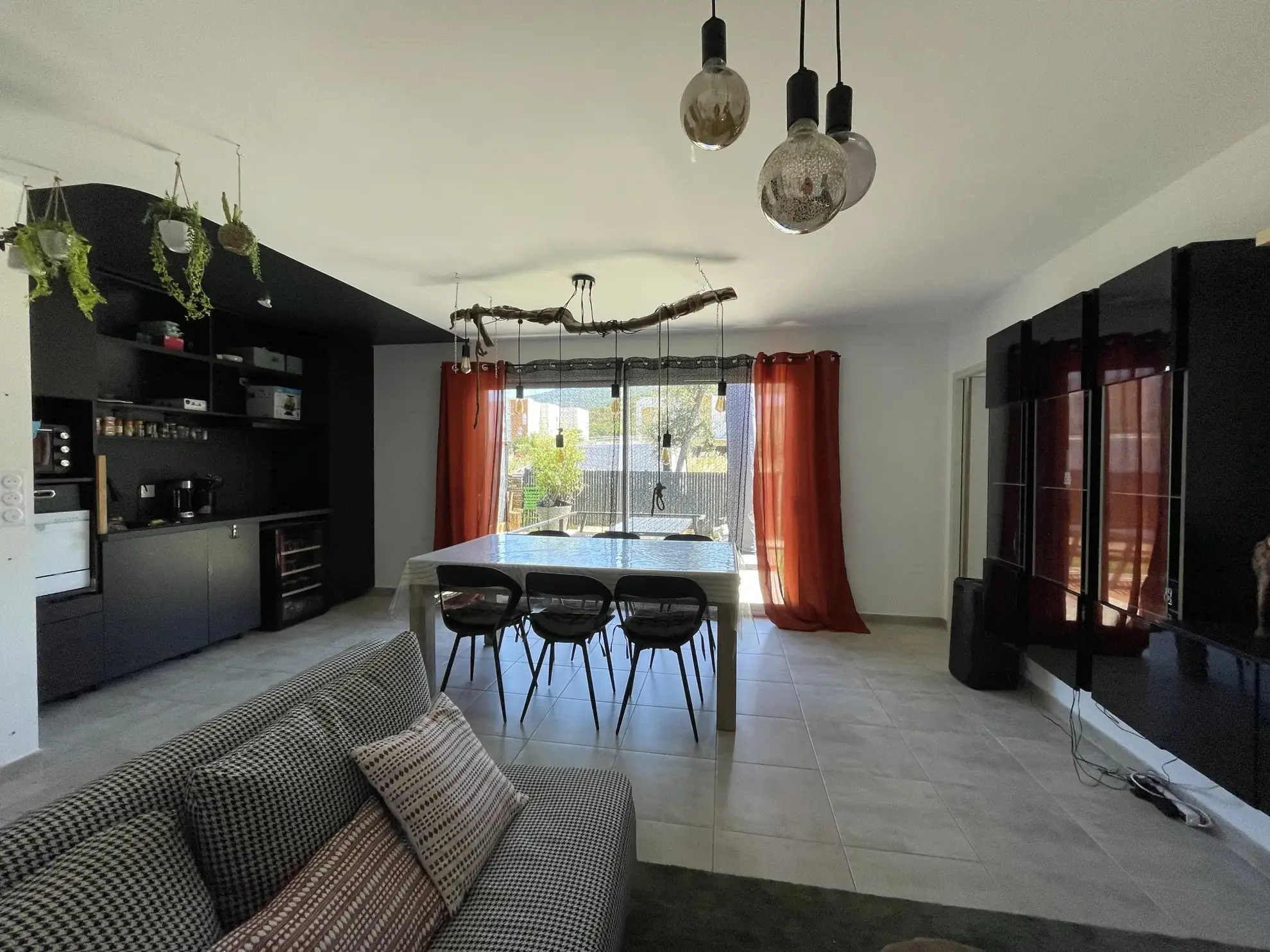 Villa neuve de 81,60 m² avec studio au Boulou, quartier calme 